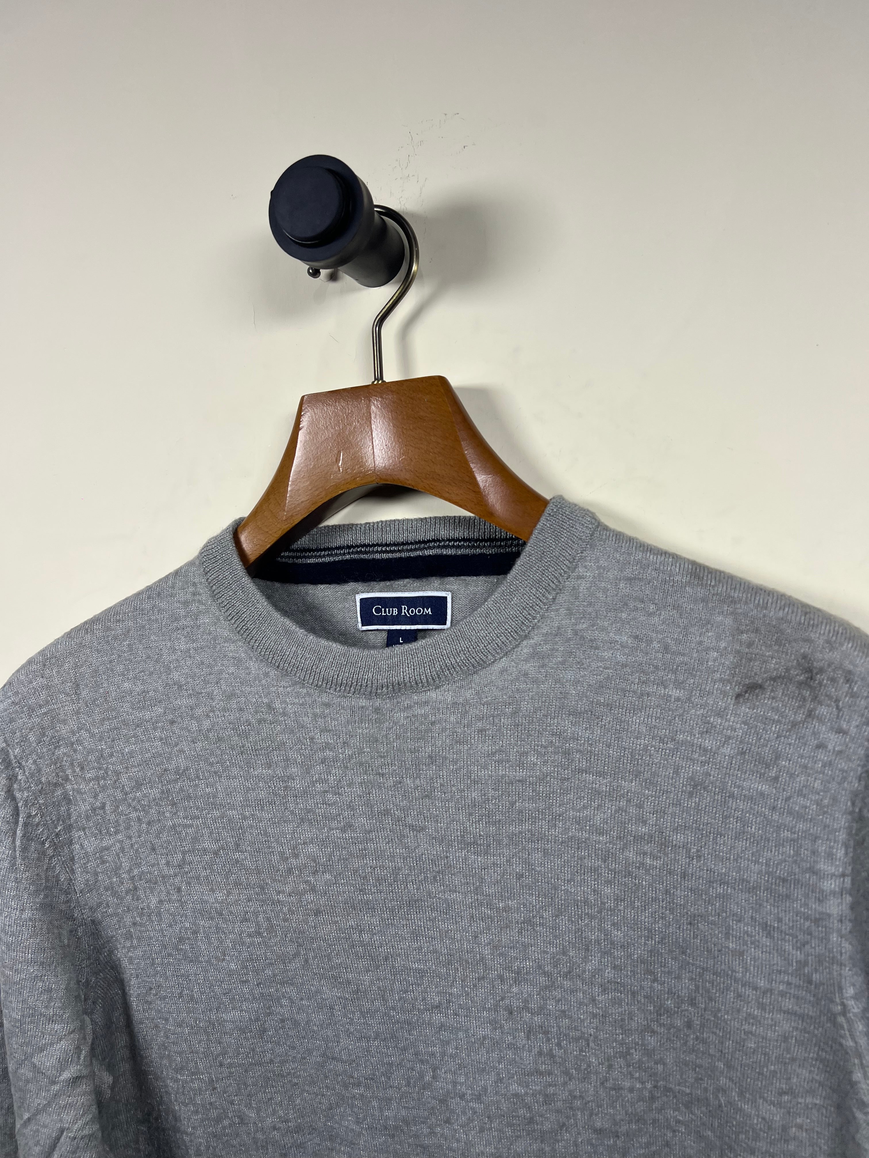 Club Room Sweater (Medium)
