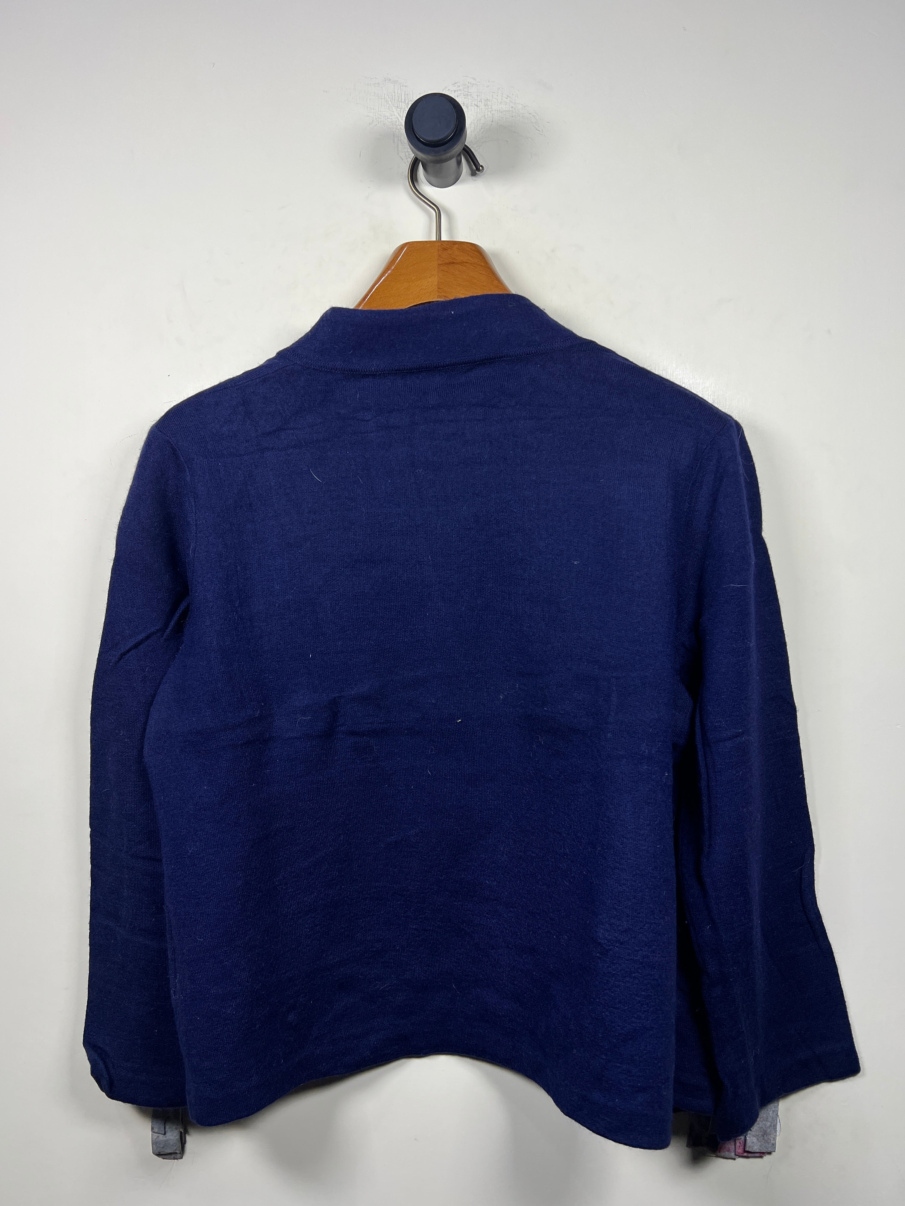 Sweater (Women) (Small-Medium)