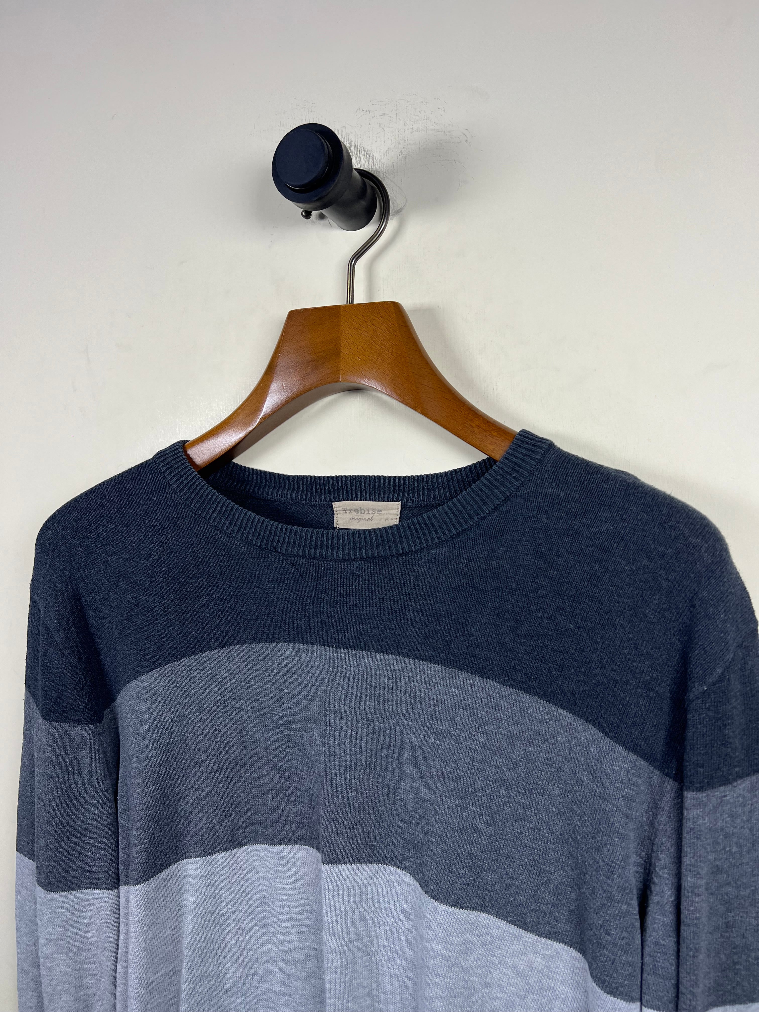 Trebise Sweater (Medium)