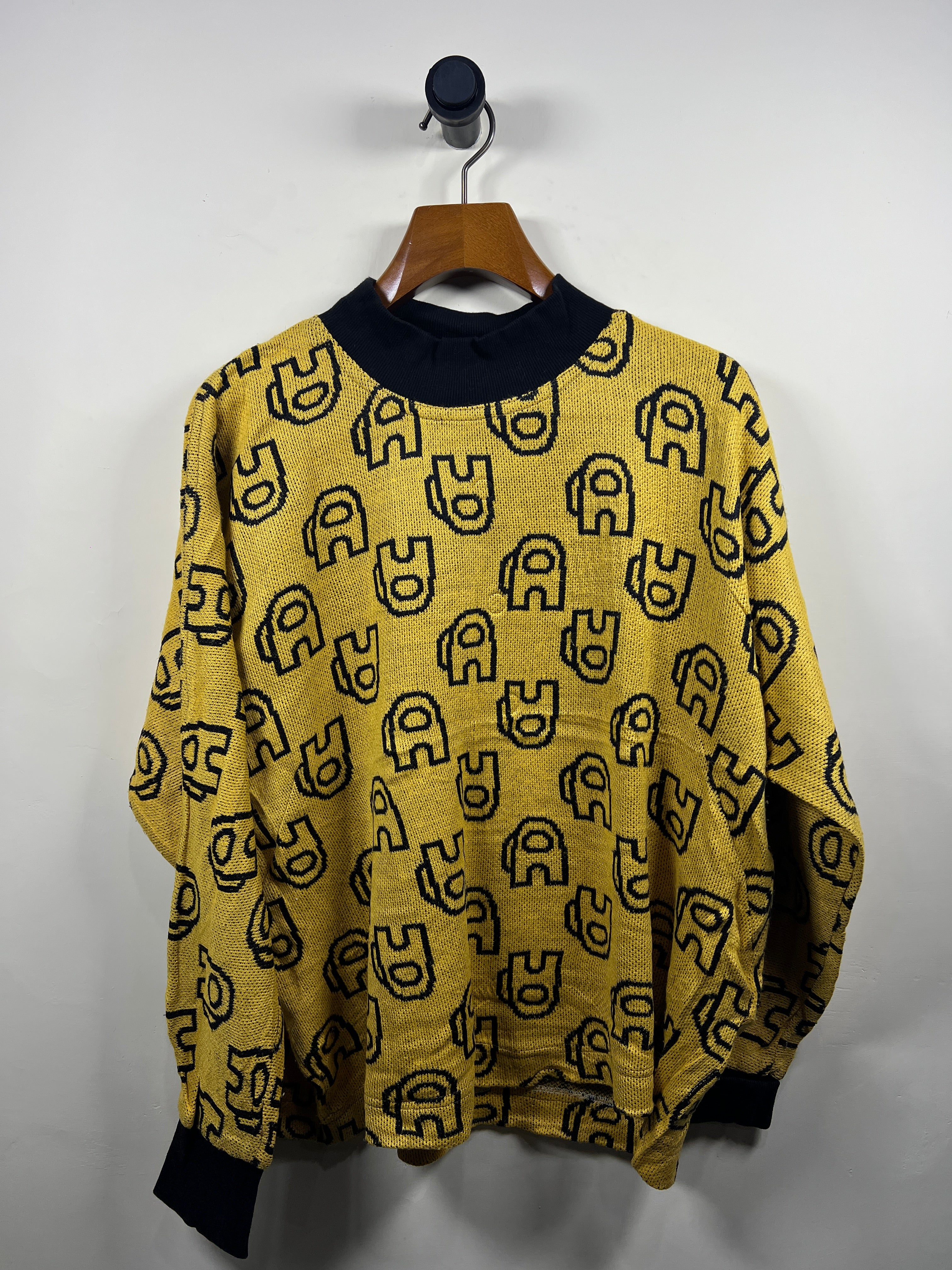 Sweater (Women) (XX-Large)
