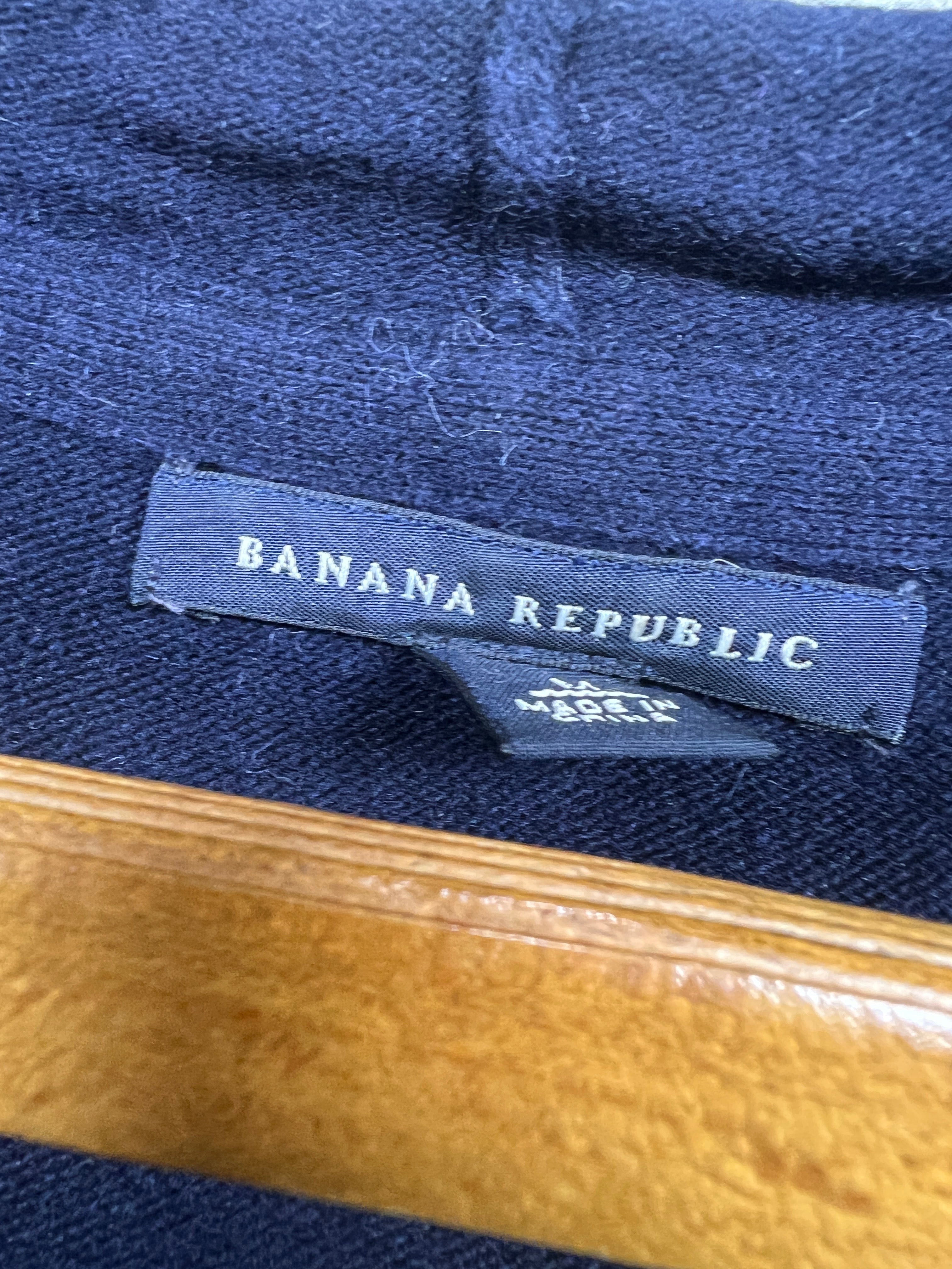 Banana Republic Buttoned Sweater (Women) (Medium)
