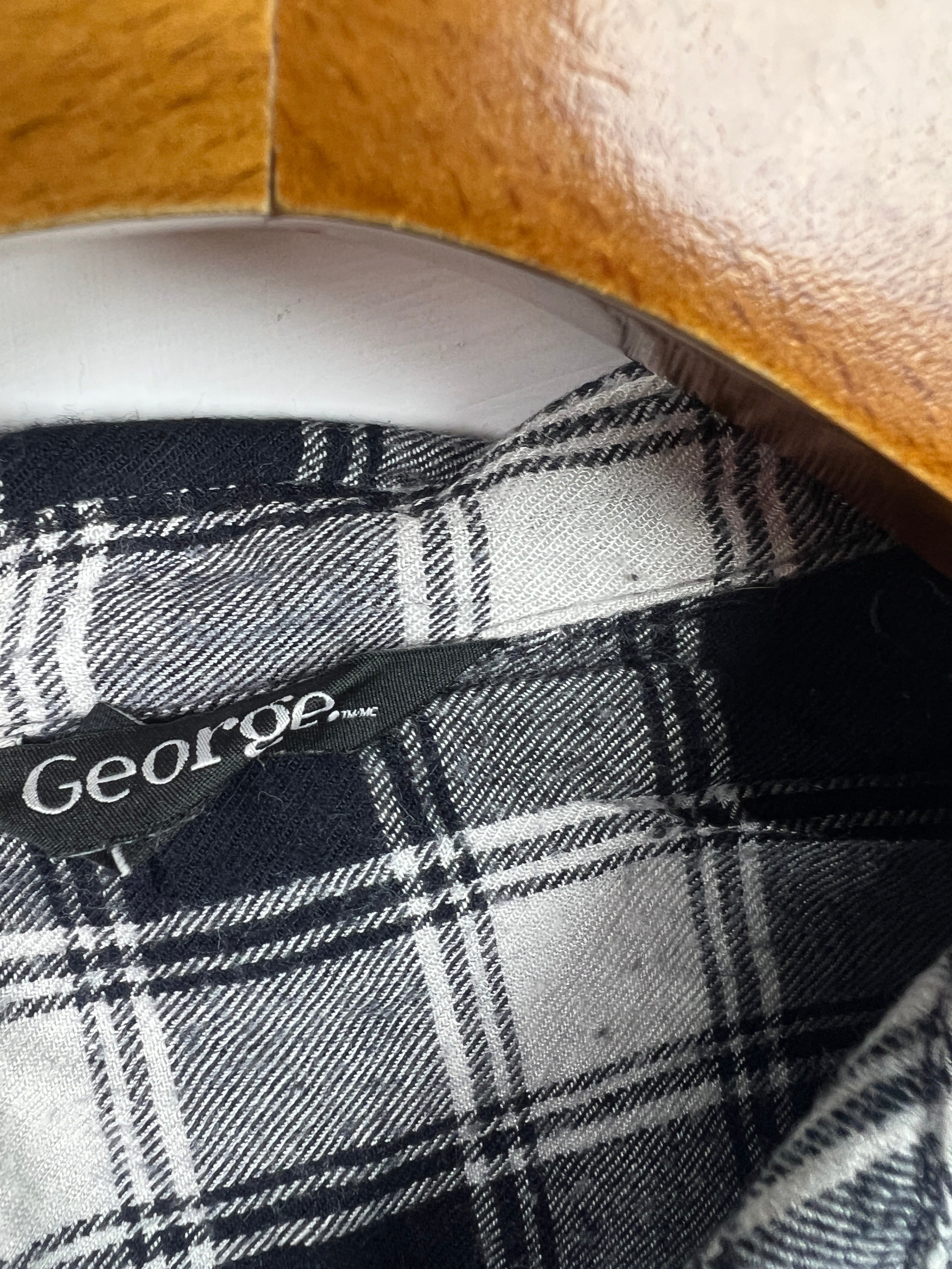 George Shirt (Women) (Small-Medium)