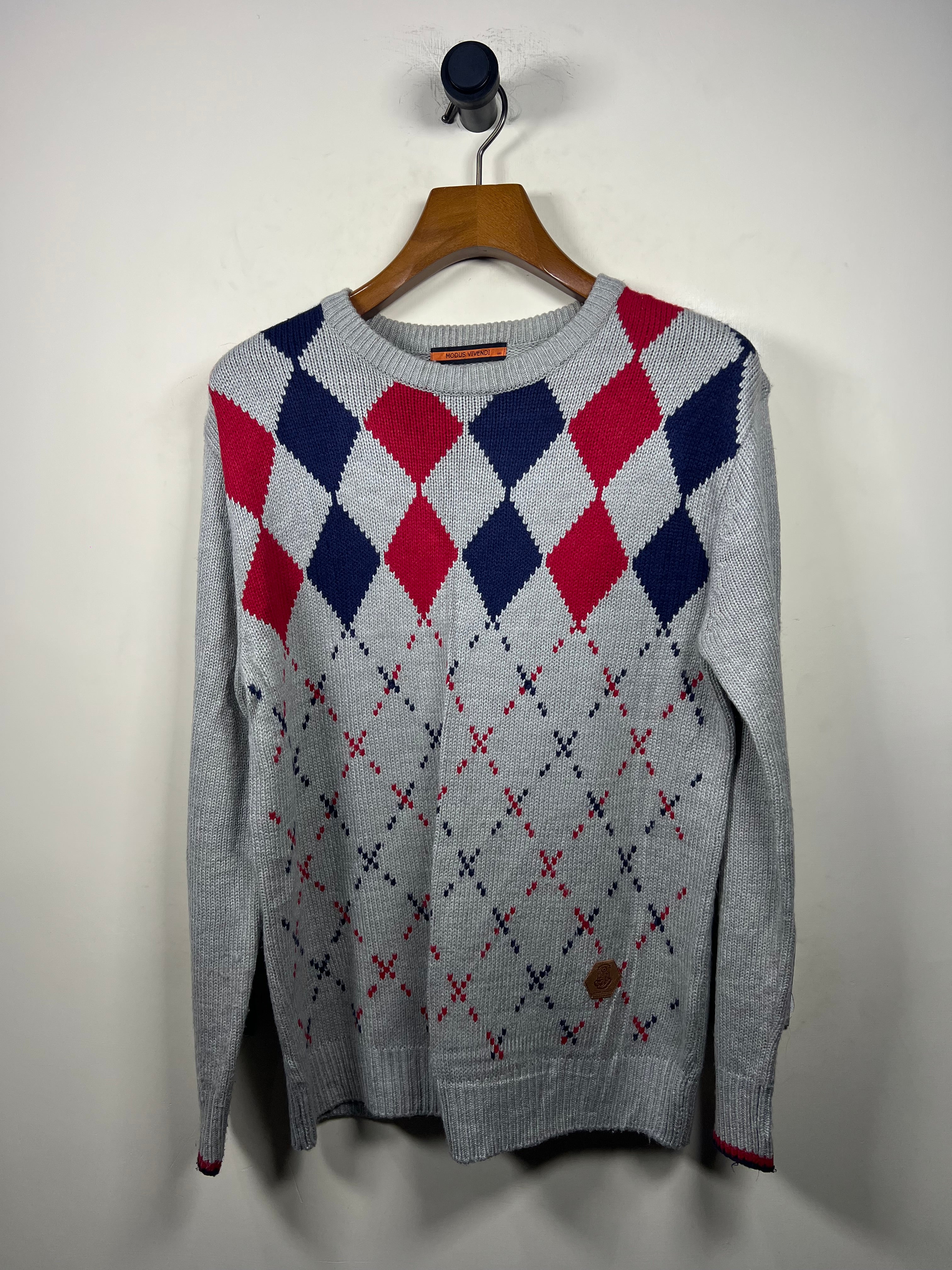 Modus Vivendi Sweater (Medium)