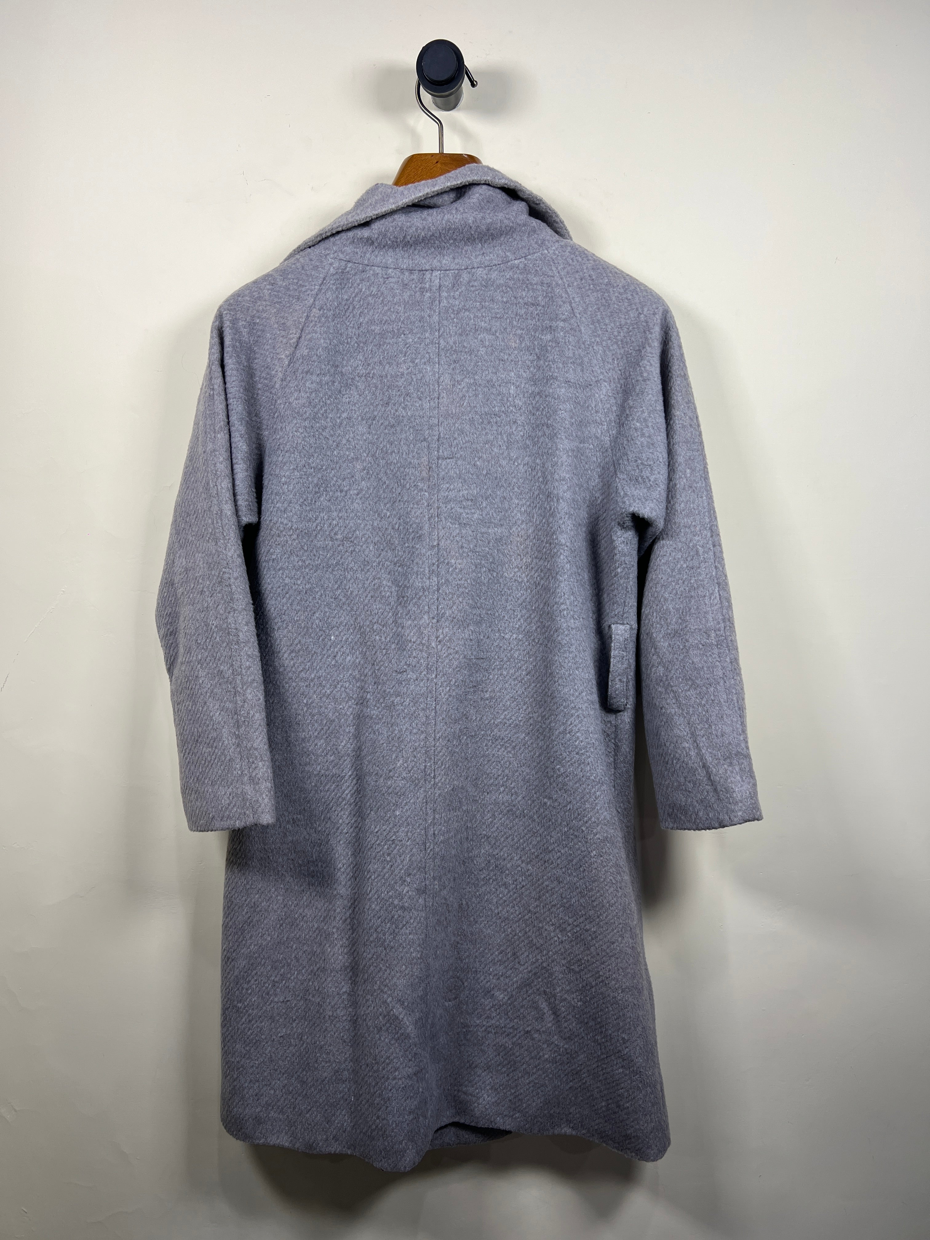 Looks Up Wool Long Coat (Women) (Medium-Large)