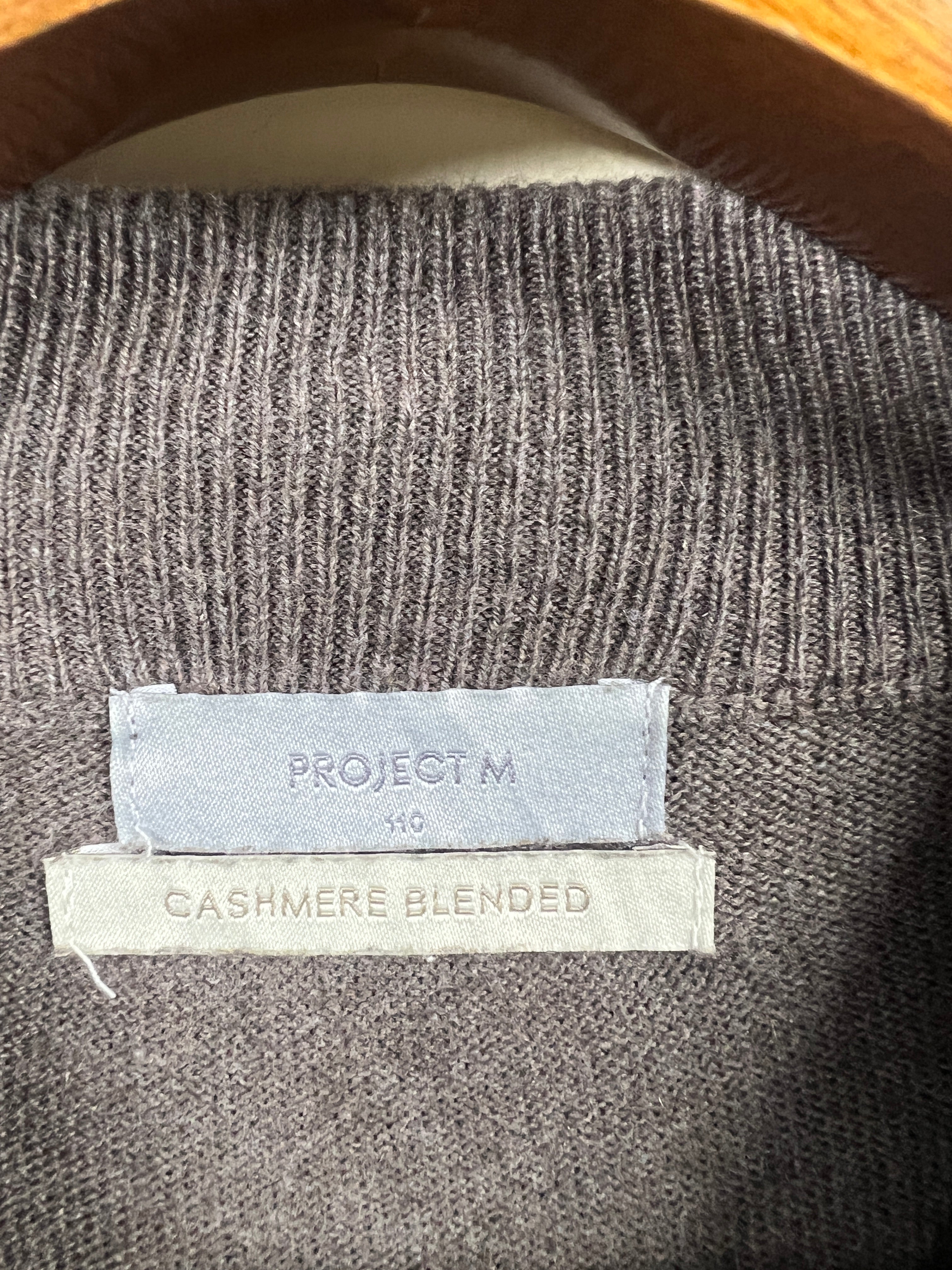 Project M Cashmere Mockneck Sweater (Large)