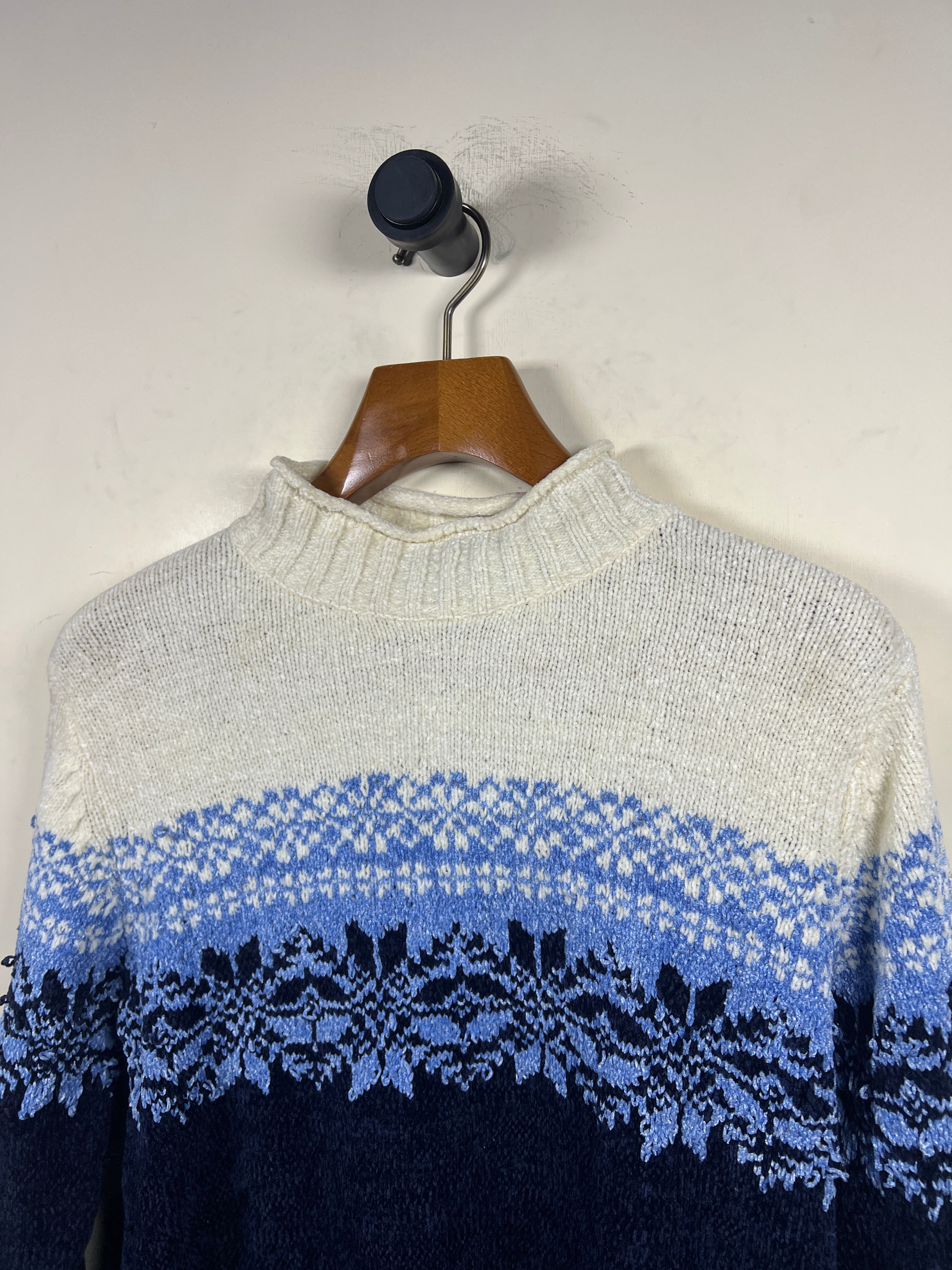 Erika Velvet Sweater (Women) (Small-Medium)