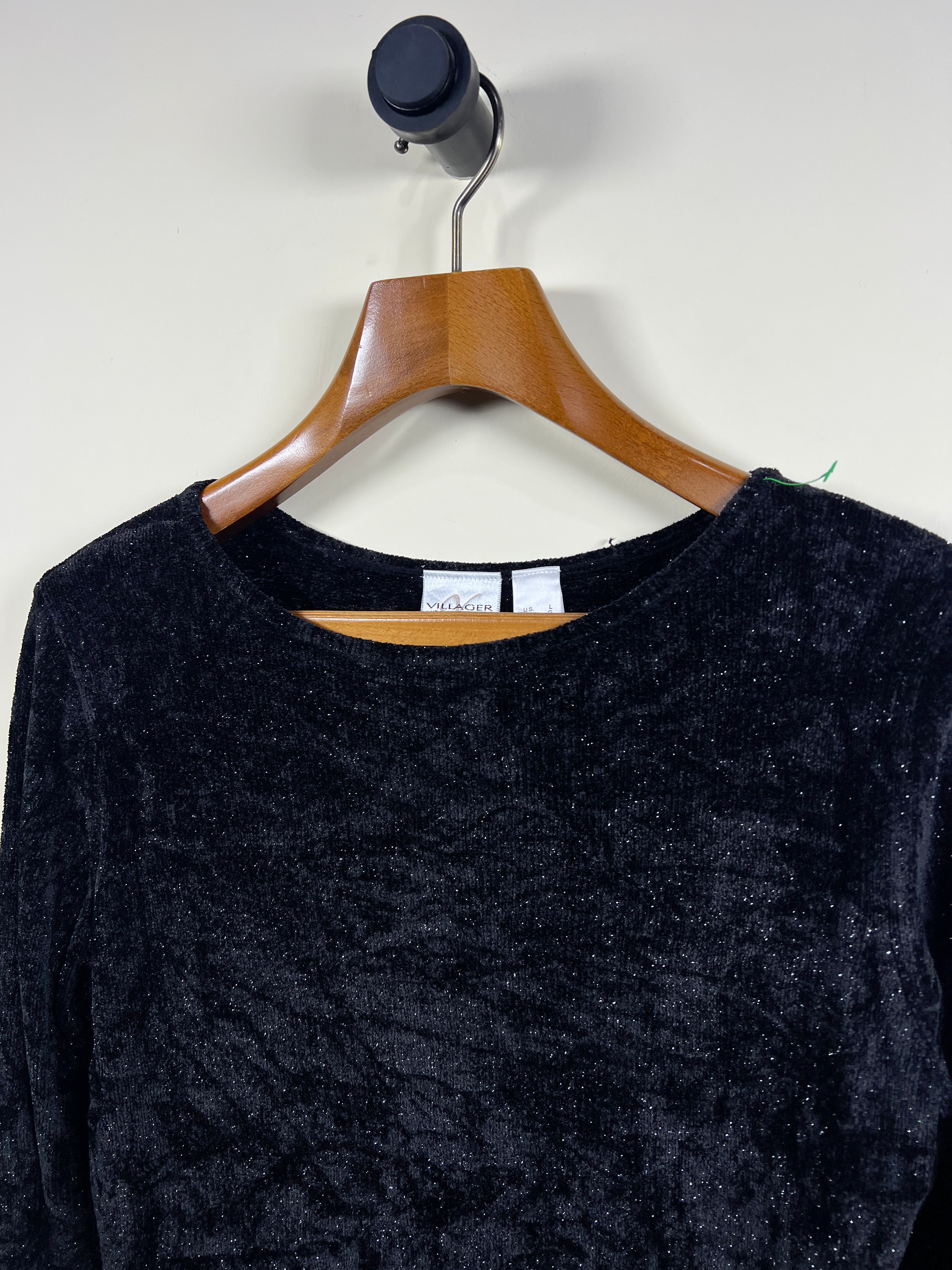 Villager Velvet Sweater (Women) (Medium-Large)