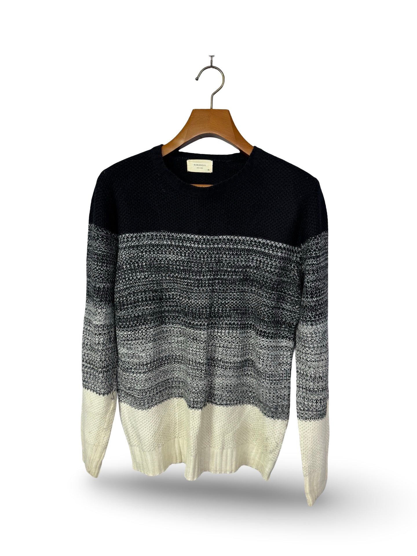Kobanuel Knitted Sweater (Medium-Large)