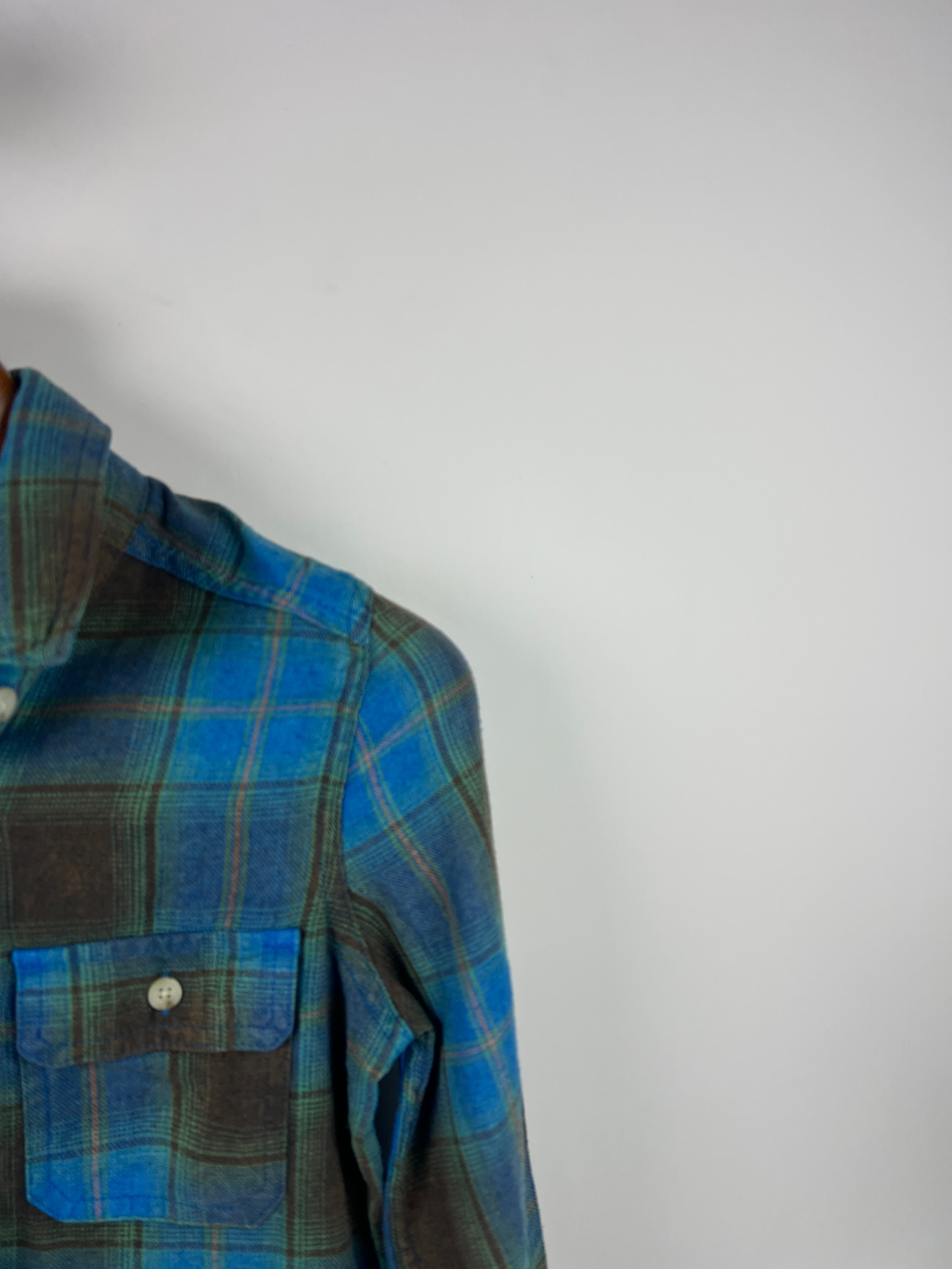 Mossimo Shirt (Women) (Small)