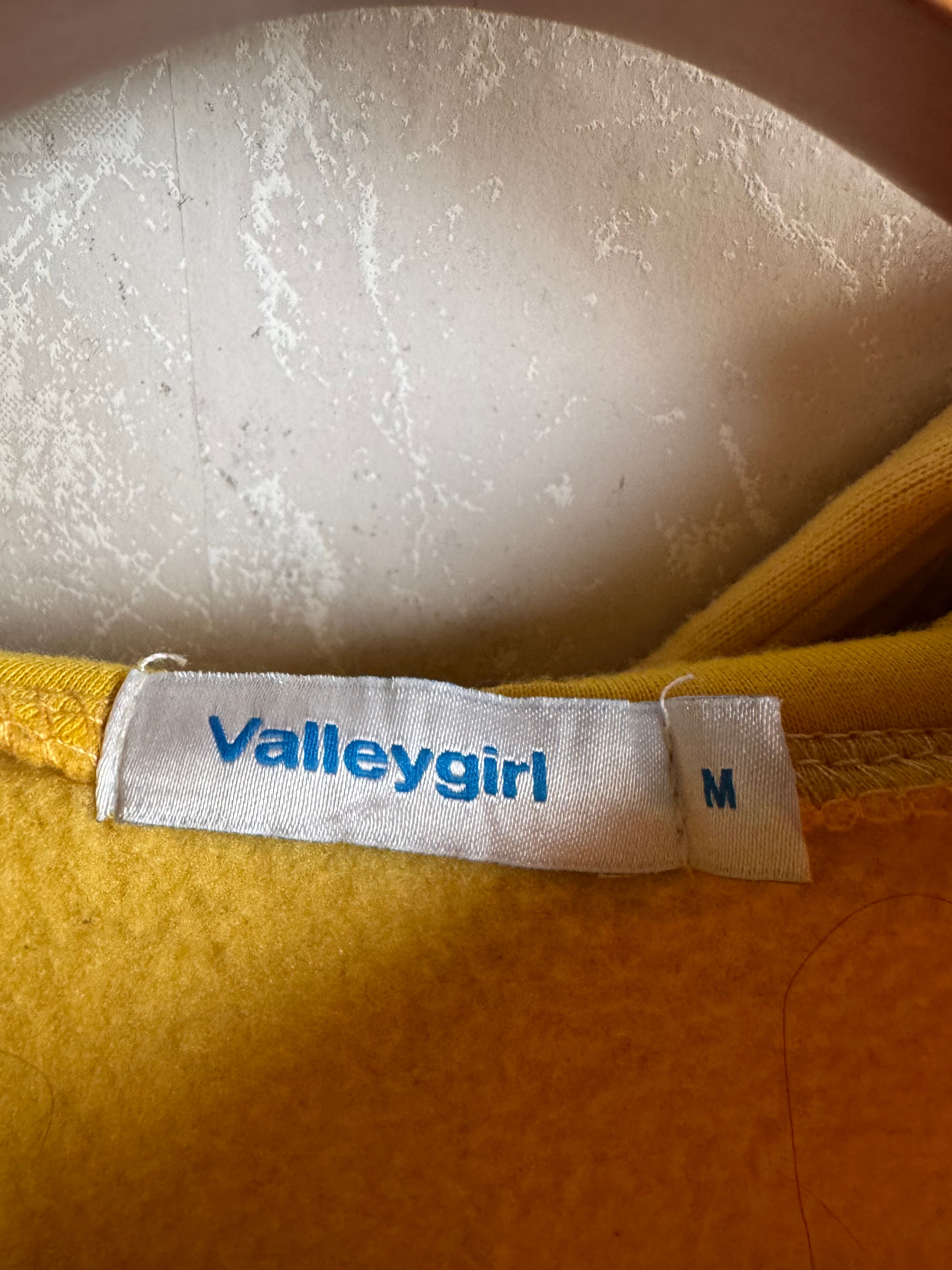 Boo Hoo Valley Cropped Hoodie (Women) (Medium-Large)