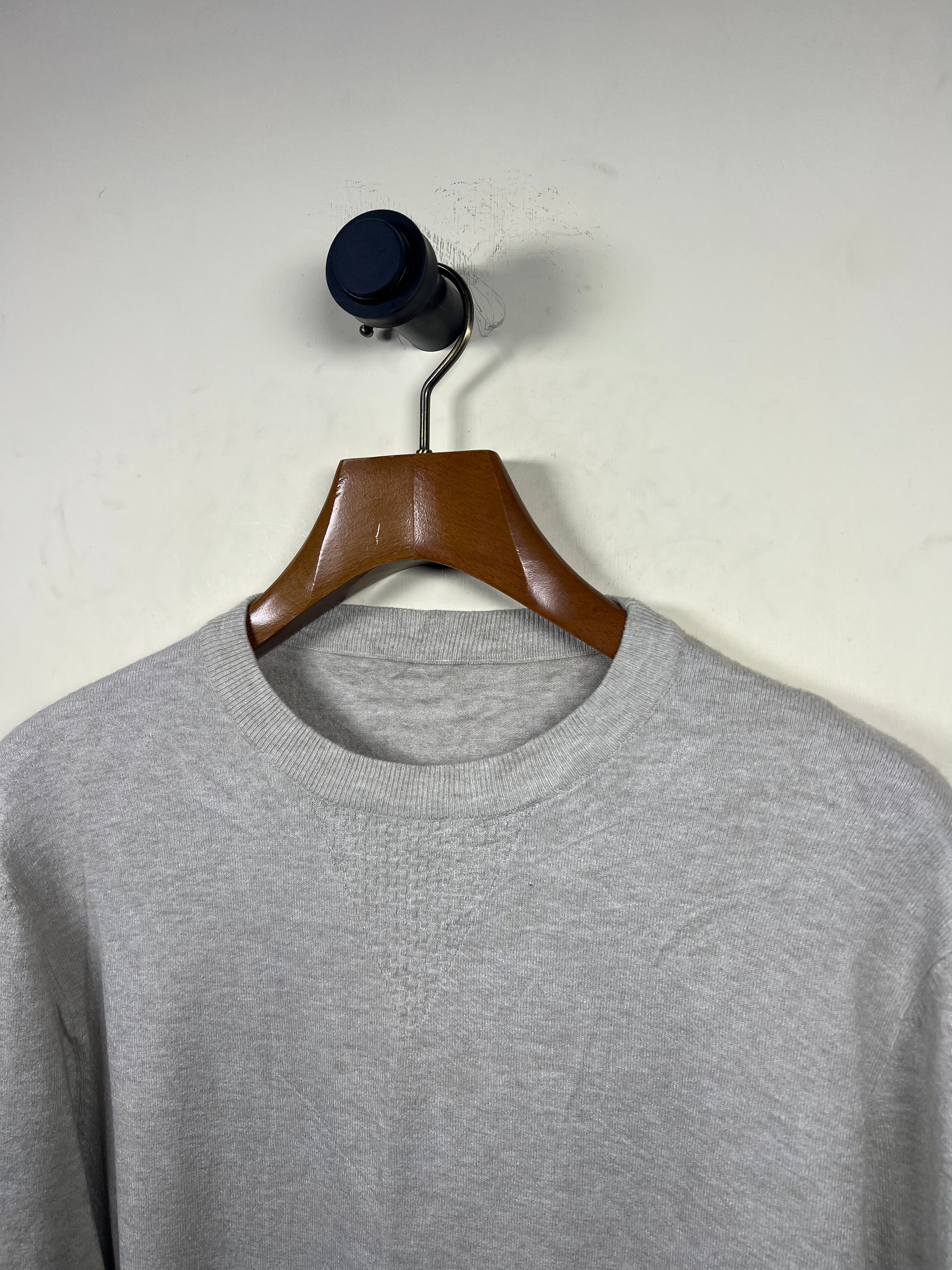 Sweater (Medium-Large)