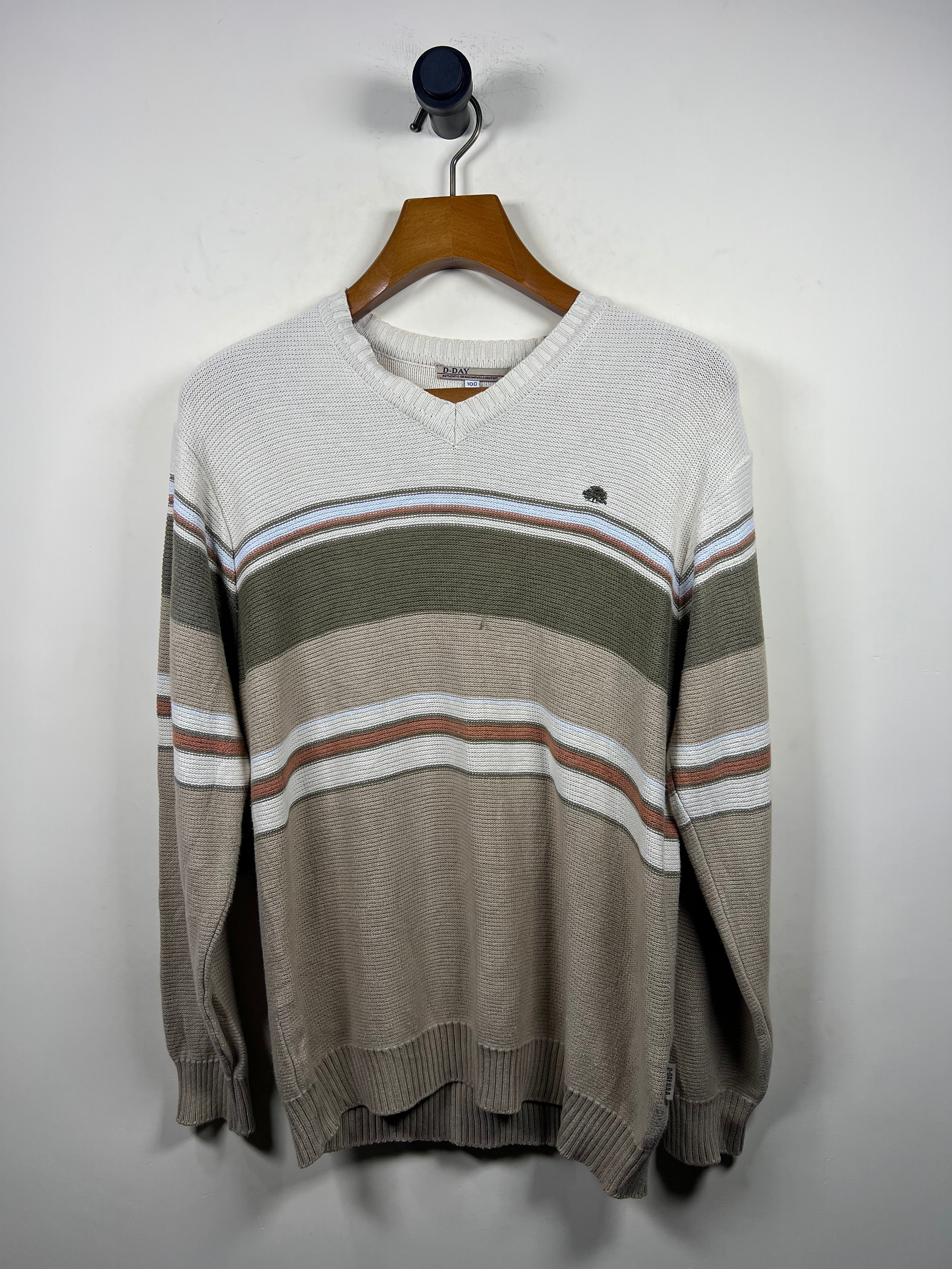 Day Knitted Sweater (Medium)