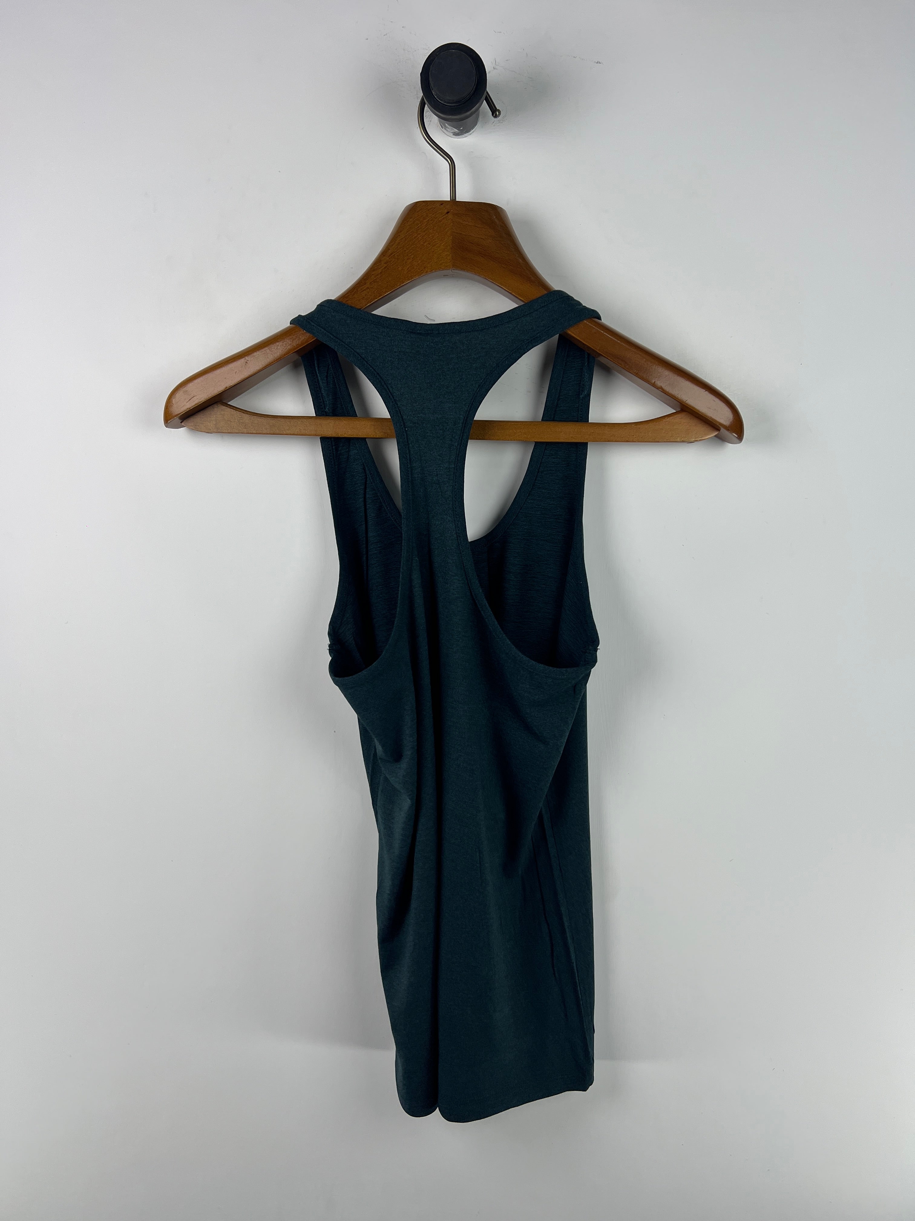 Avia Tank Top (Women) (X-Small/Small)