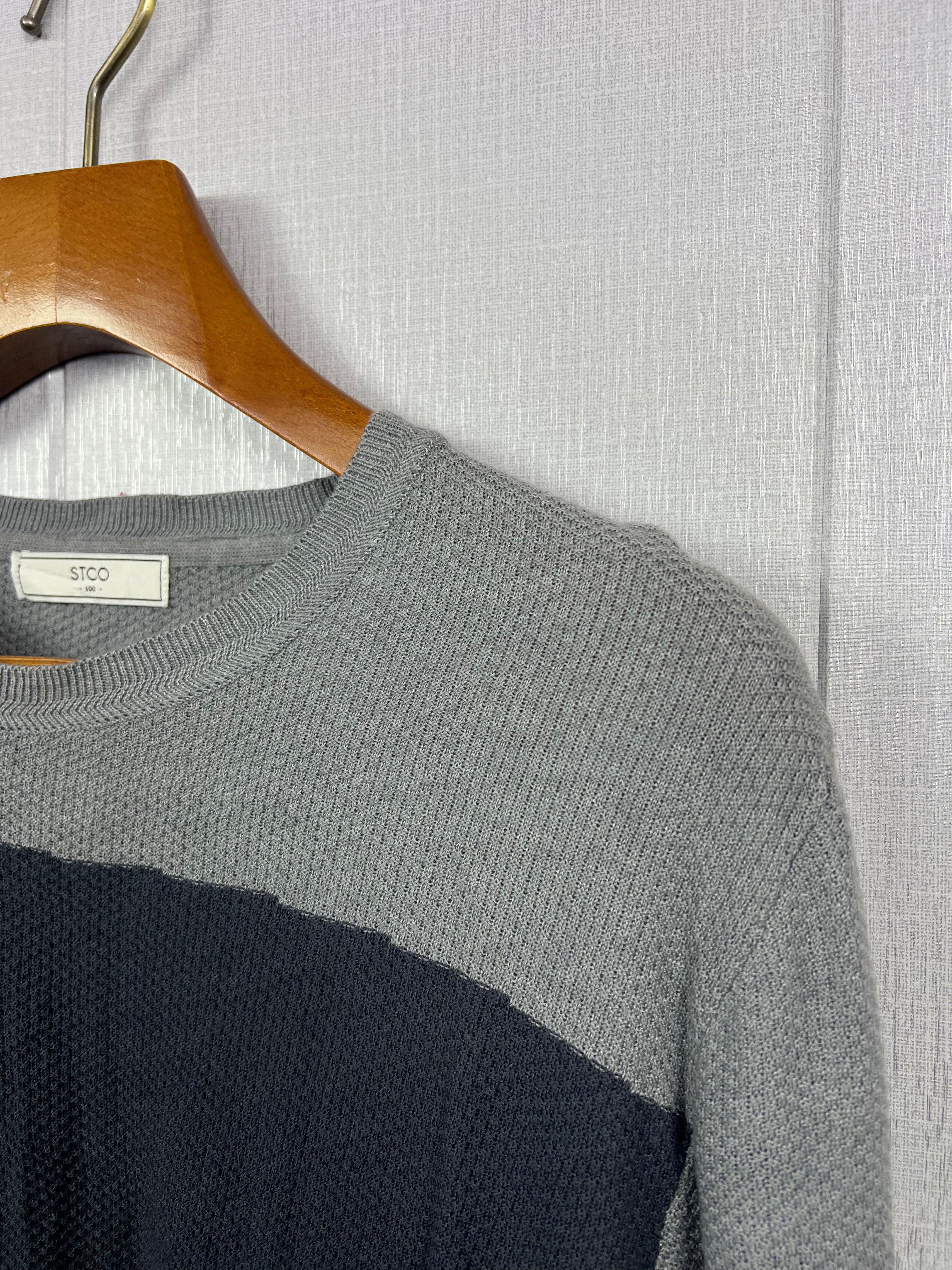 Stco Sweater (Medium)