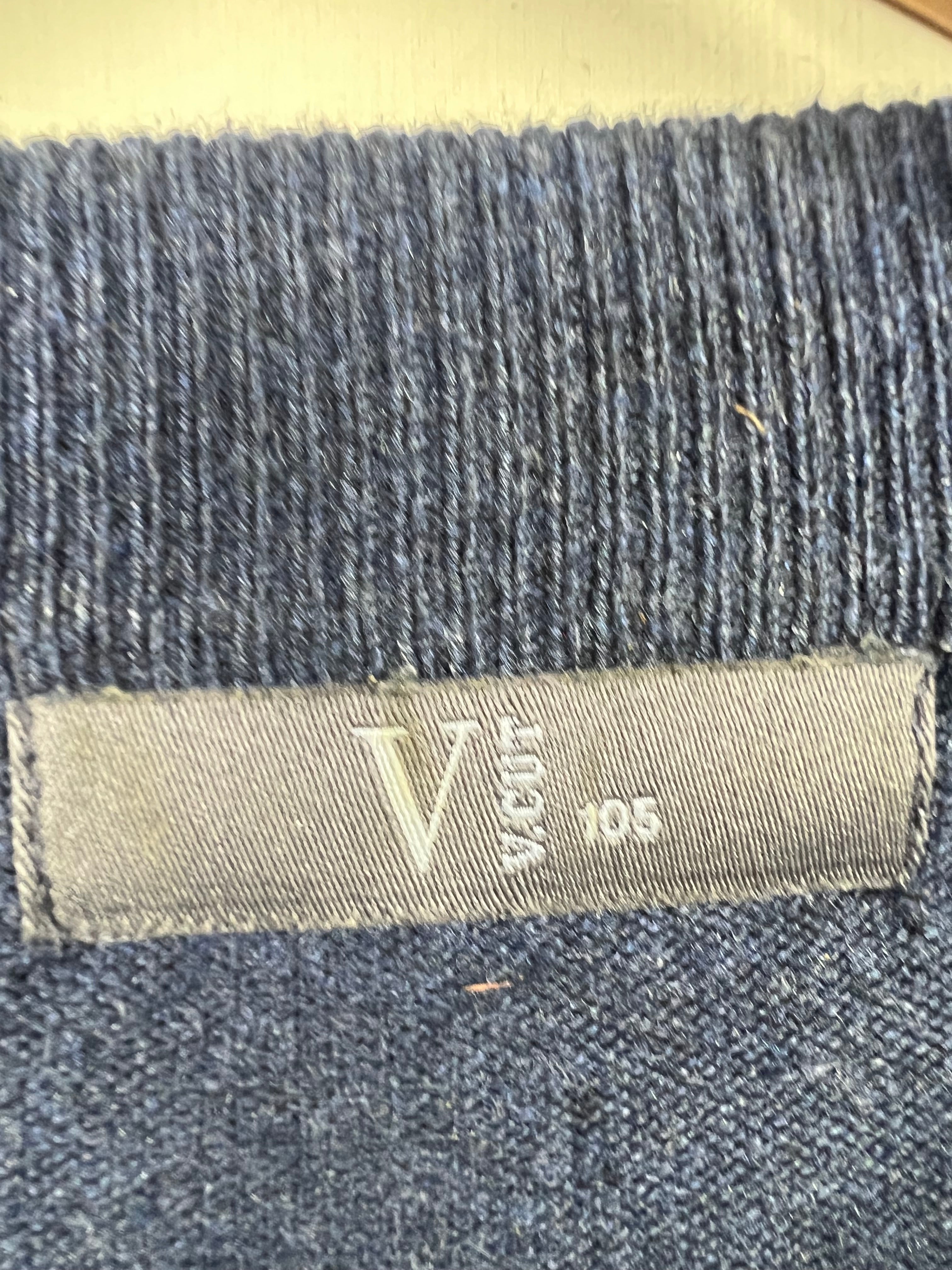 V Cut Mockneck Sweater (Medium-Large)