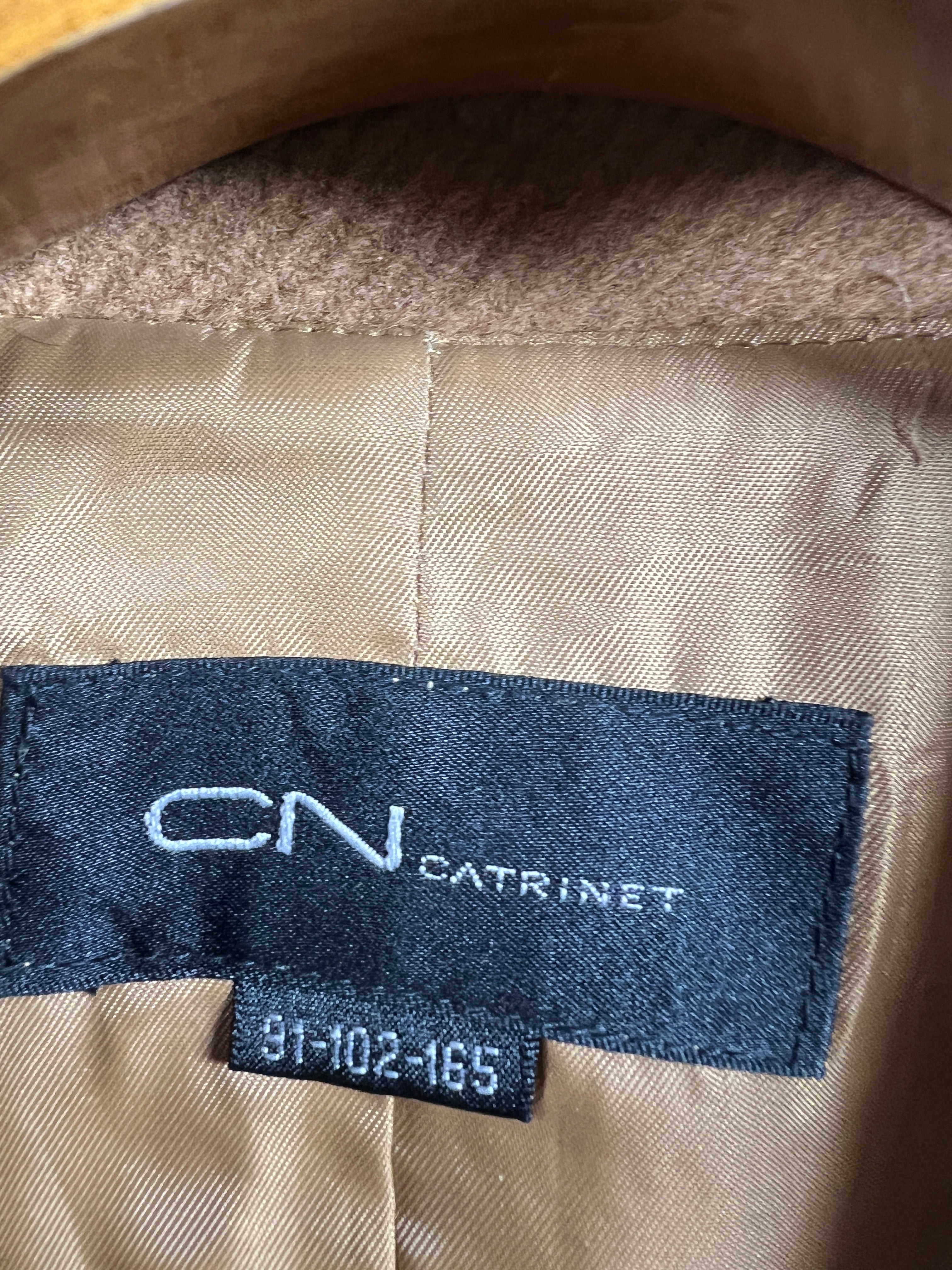 CN Wool Long Coat (Women) (Medium-Large)