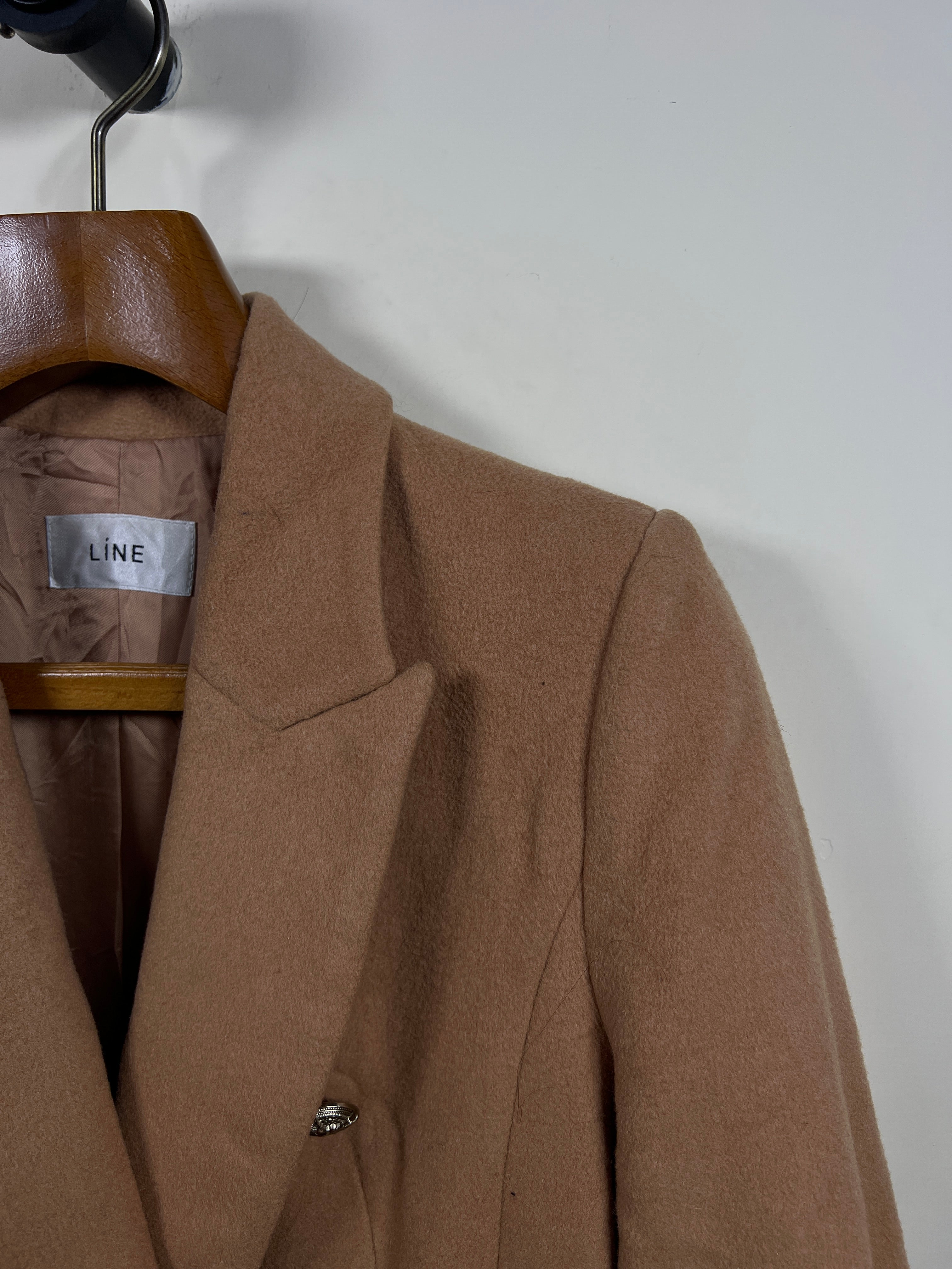 Line Wool Long Coat (Women) (Medium)