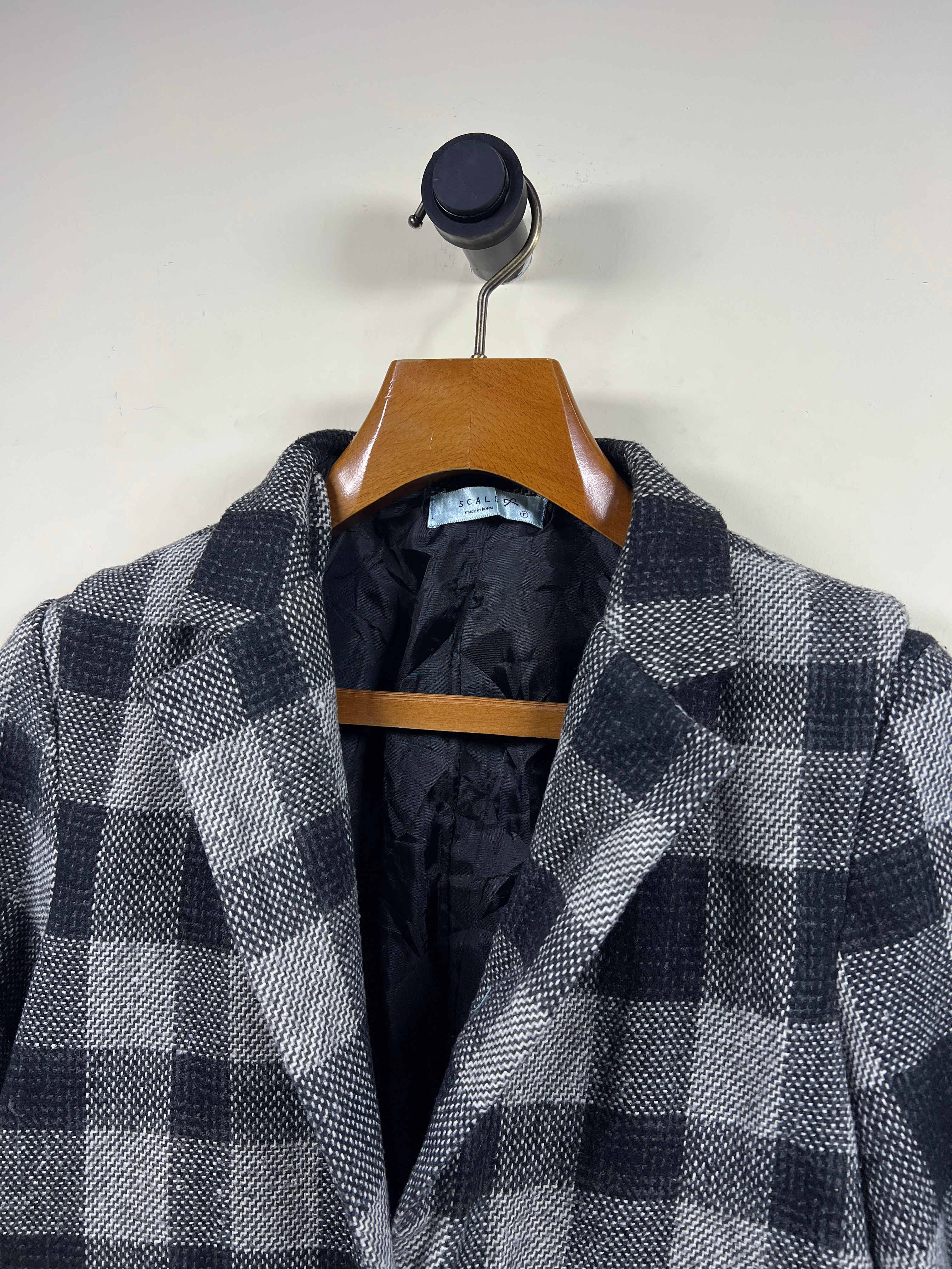 Scale Wool Long Coat (Women) (X-Large)