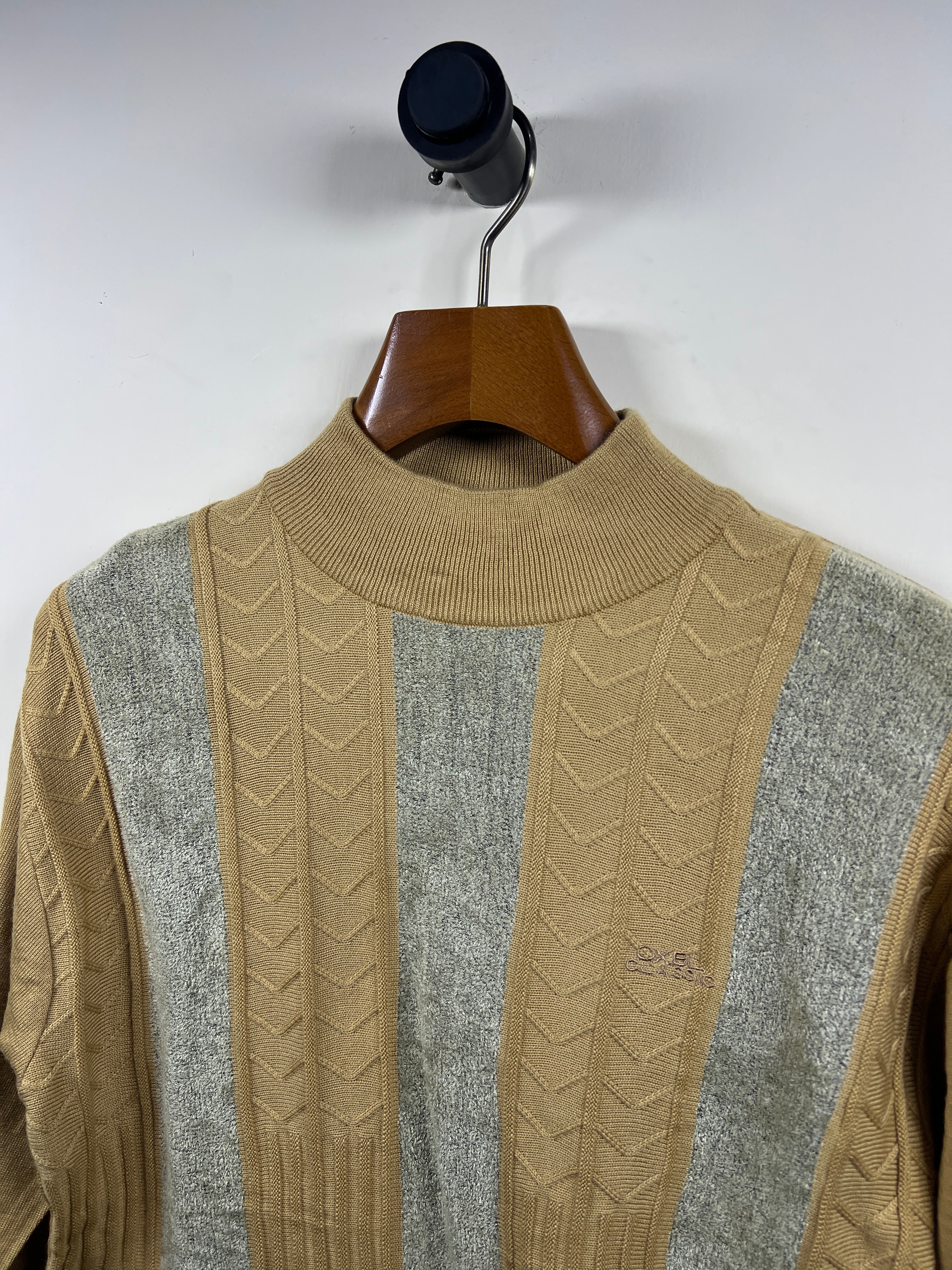 Mockneck Sweater (Large)