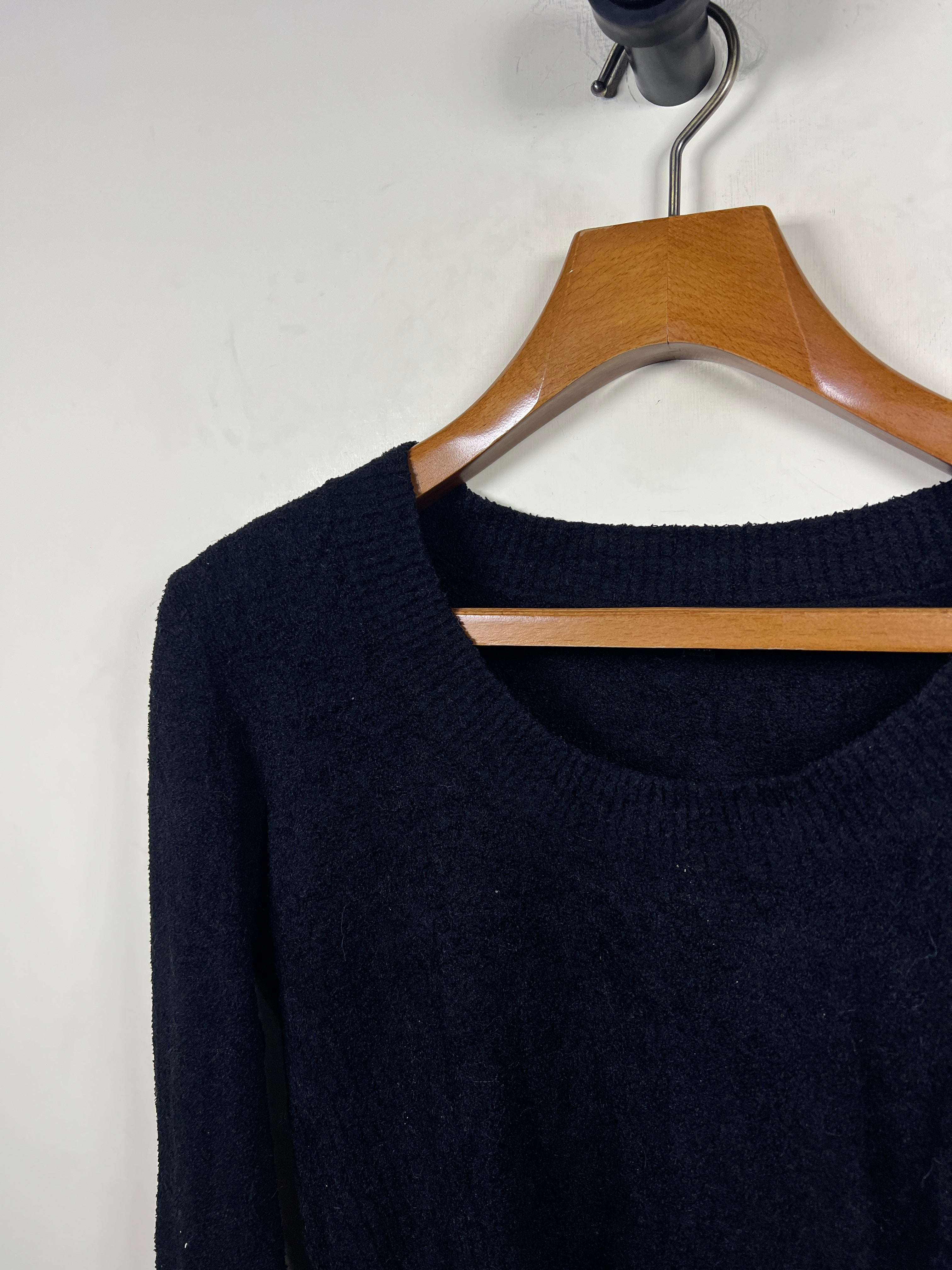 Dalia Velvet Sweater (Women) (Small-Medium)