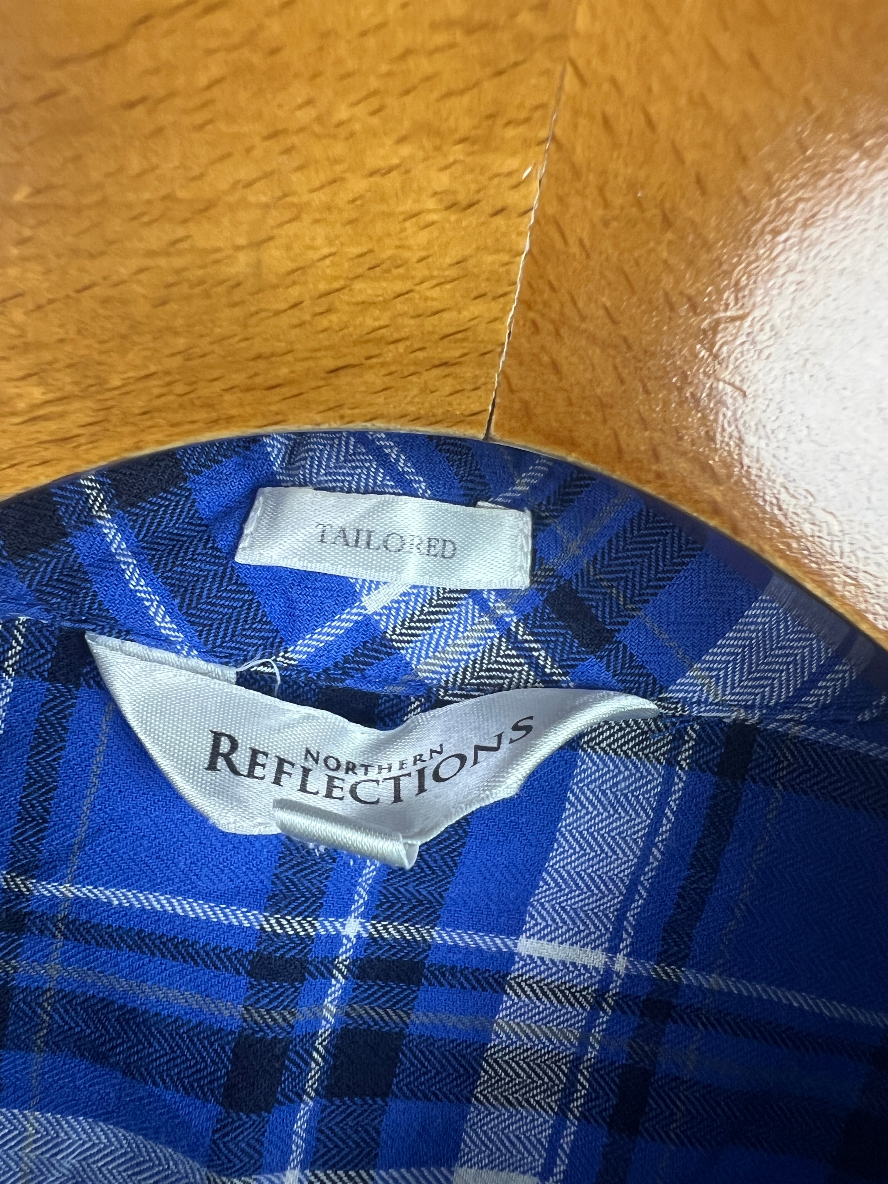 Northern Reflections Shirt (Women) (Medium-Large)