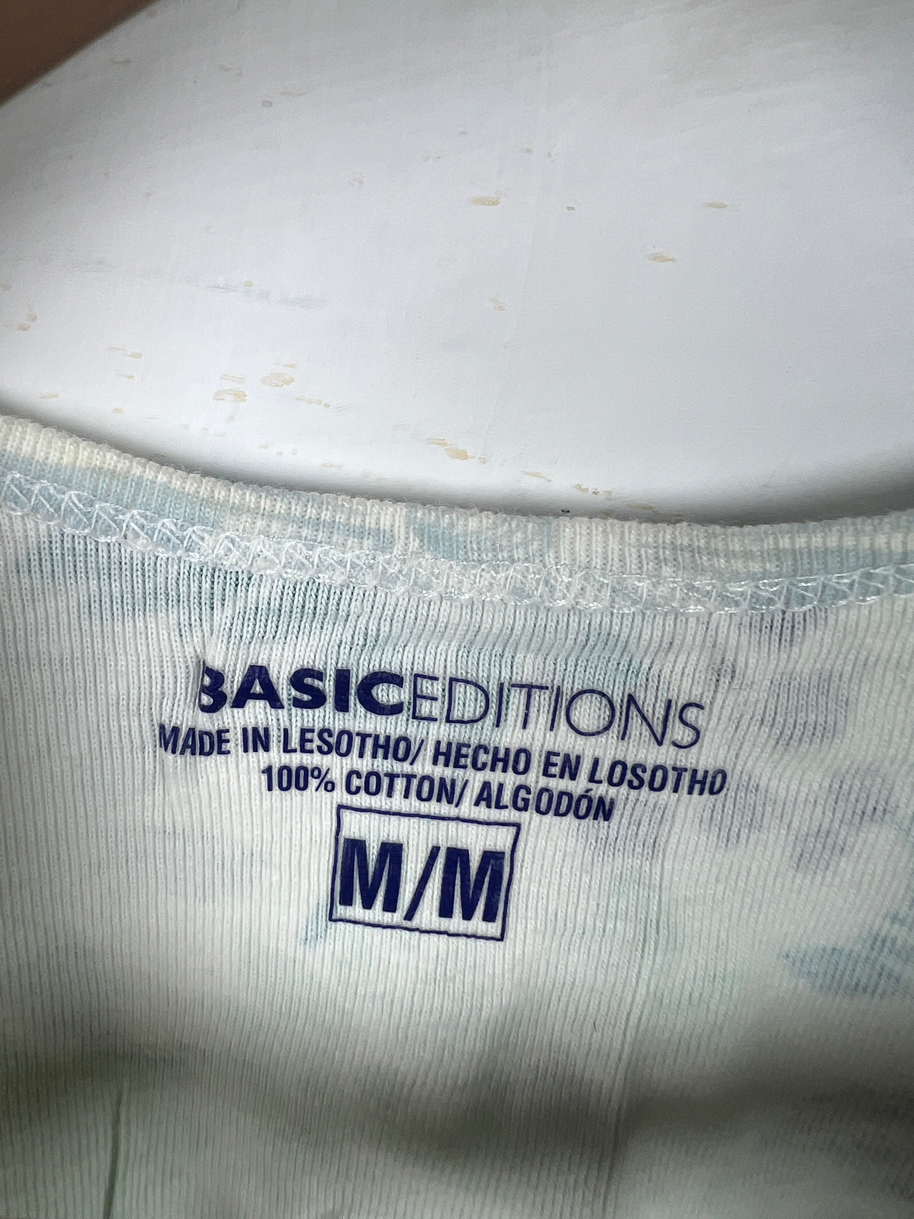 Basic Editions Tank Top (Women) (Small-Medium)