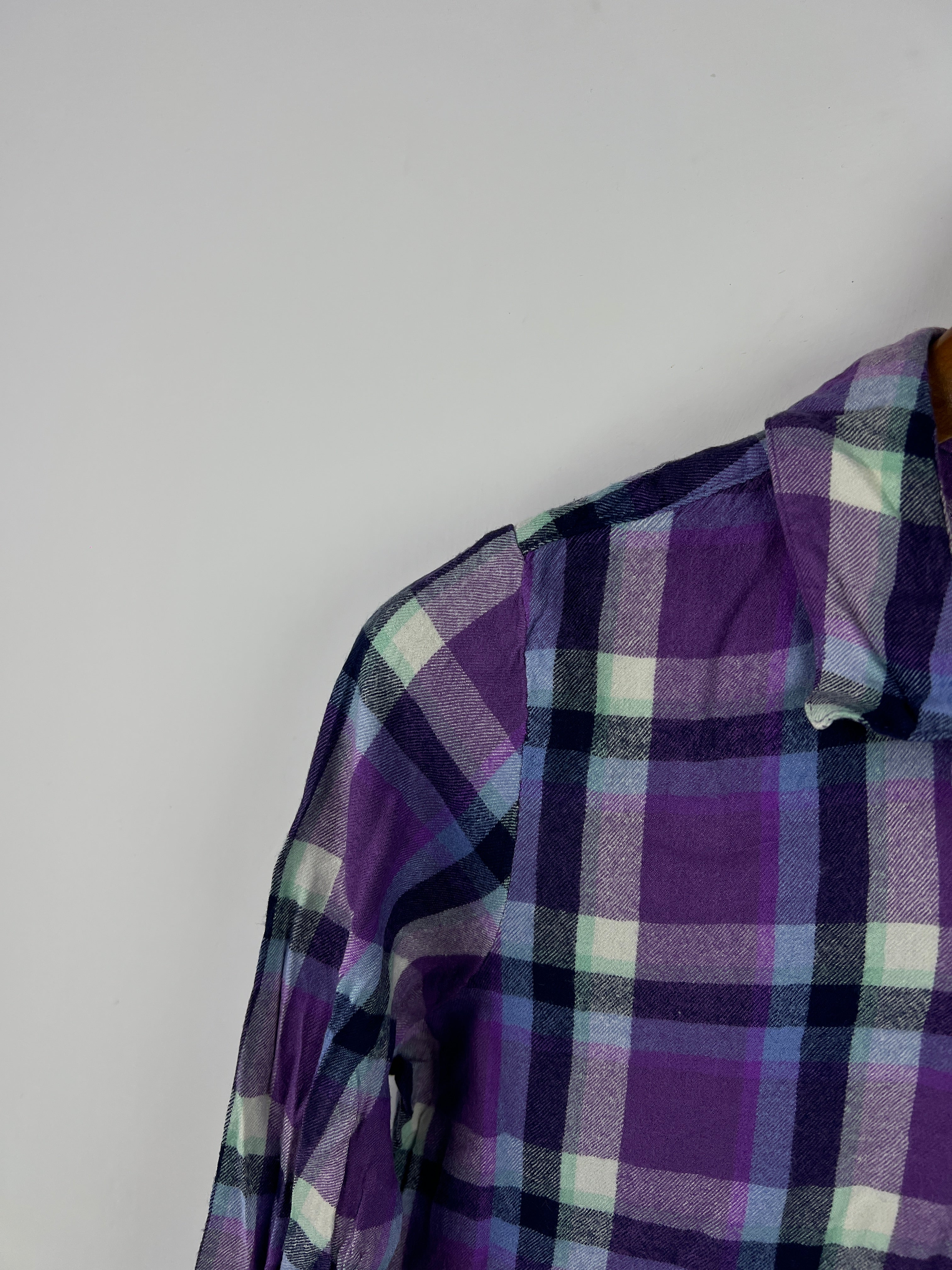 SO Shirt (Women) (Small-Medium)