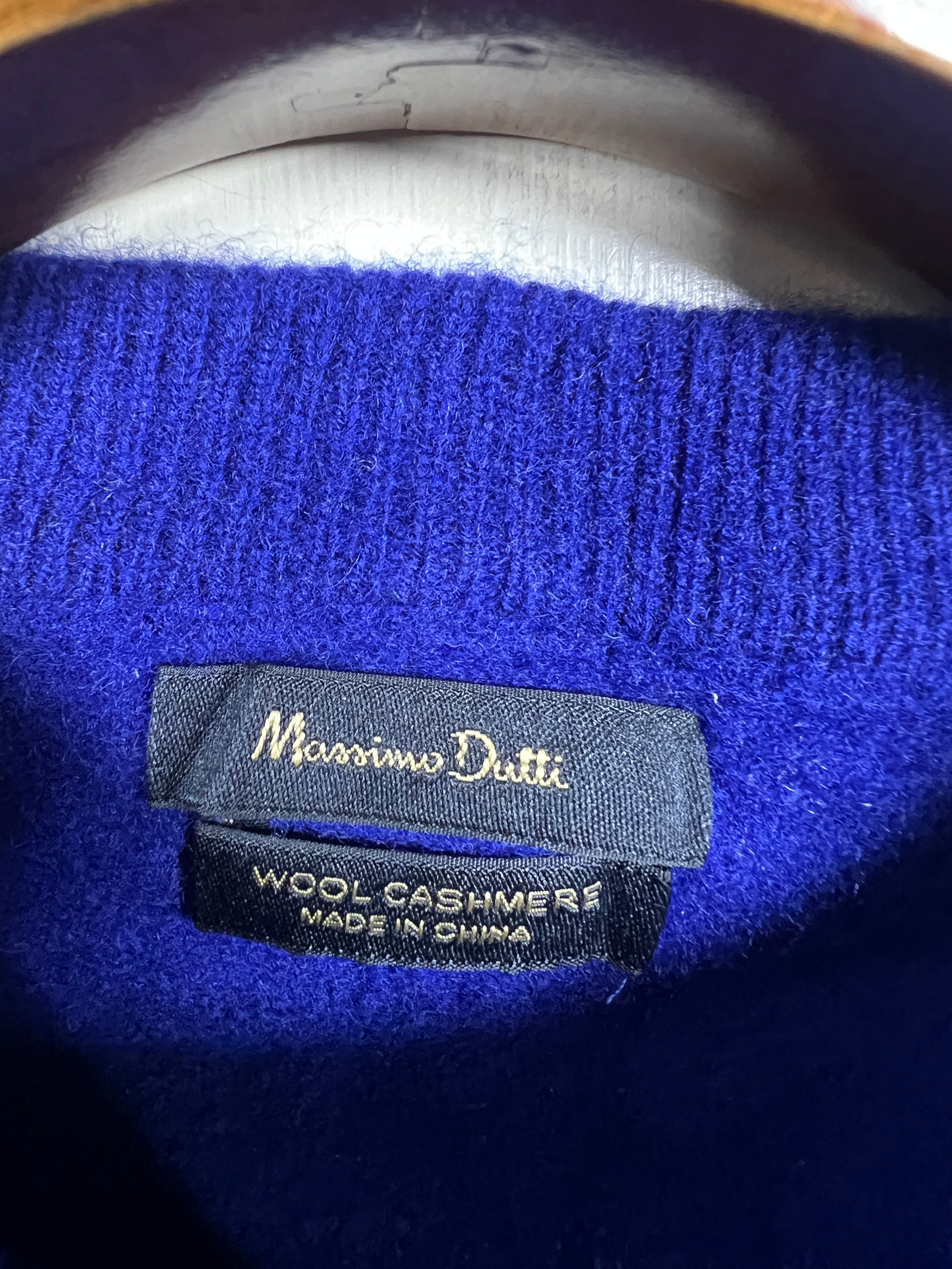 Mossimo Dutti Lambswool Crop Sweater (Women) (Small)