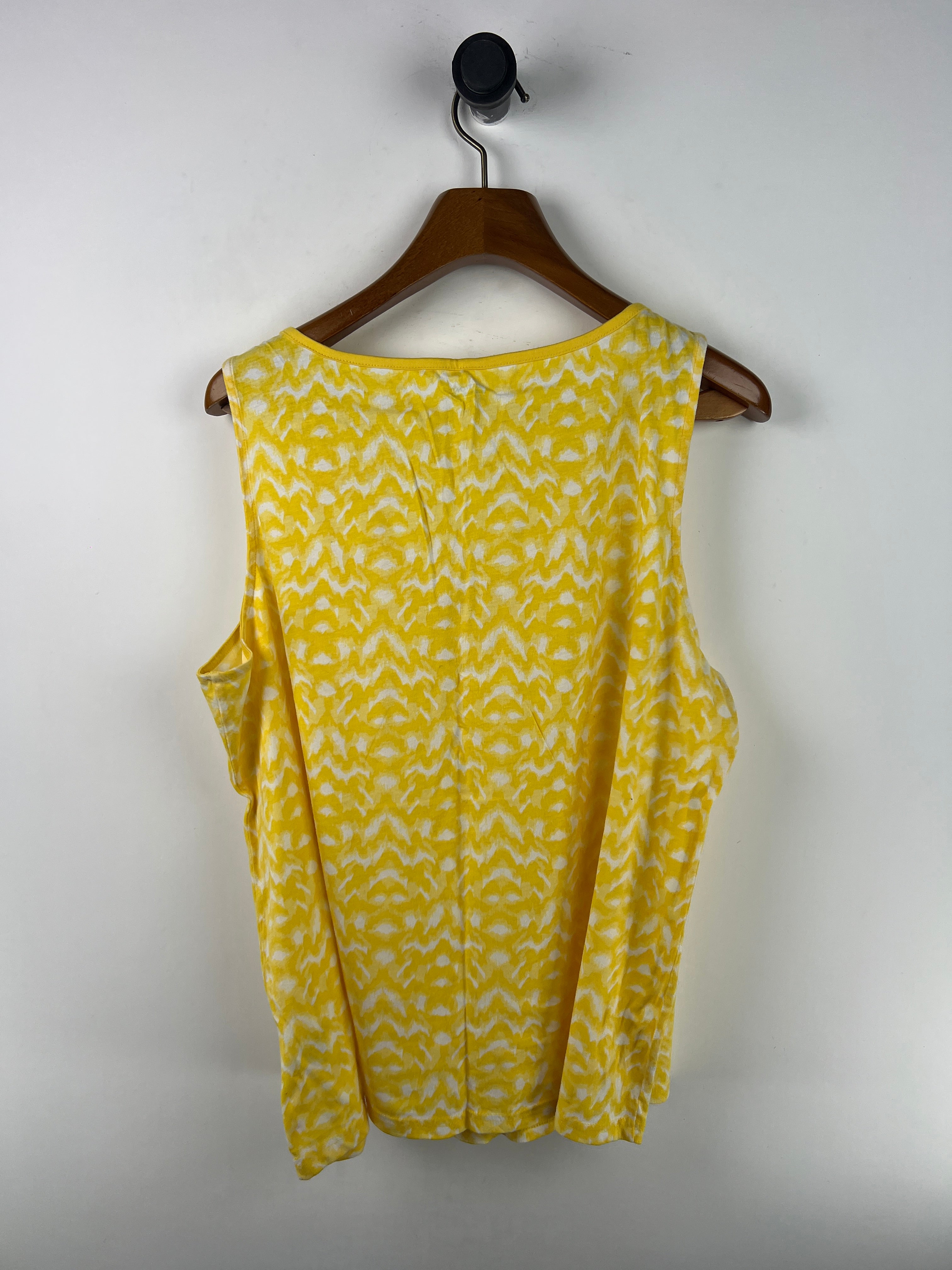 Basic Editions Tank Top (Women) (X-Large)