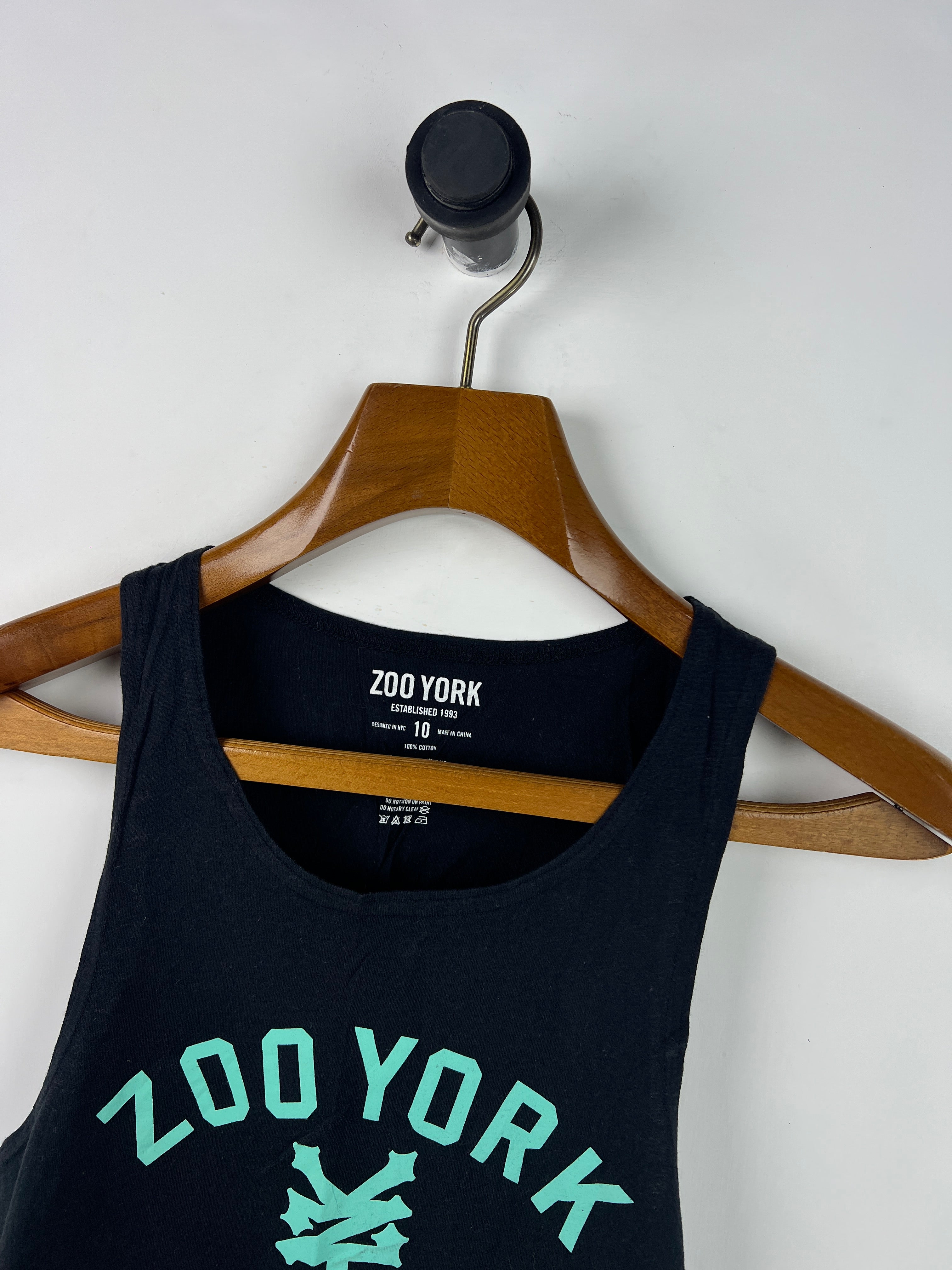 Zoo York Tank Top (Women) (X-Small/Small)