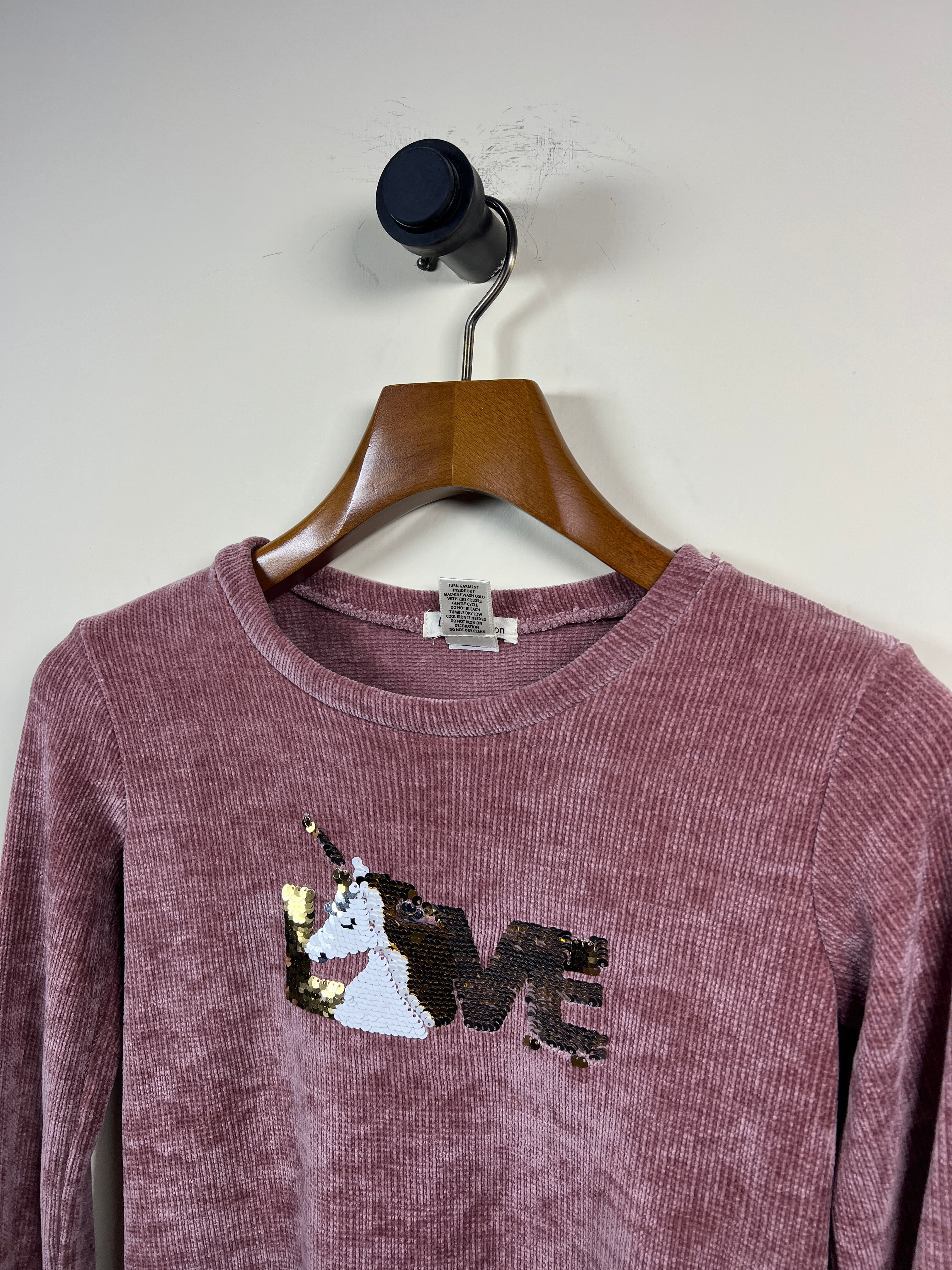 Love Cameron Velvet Sweater (Women) (Small)