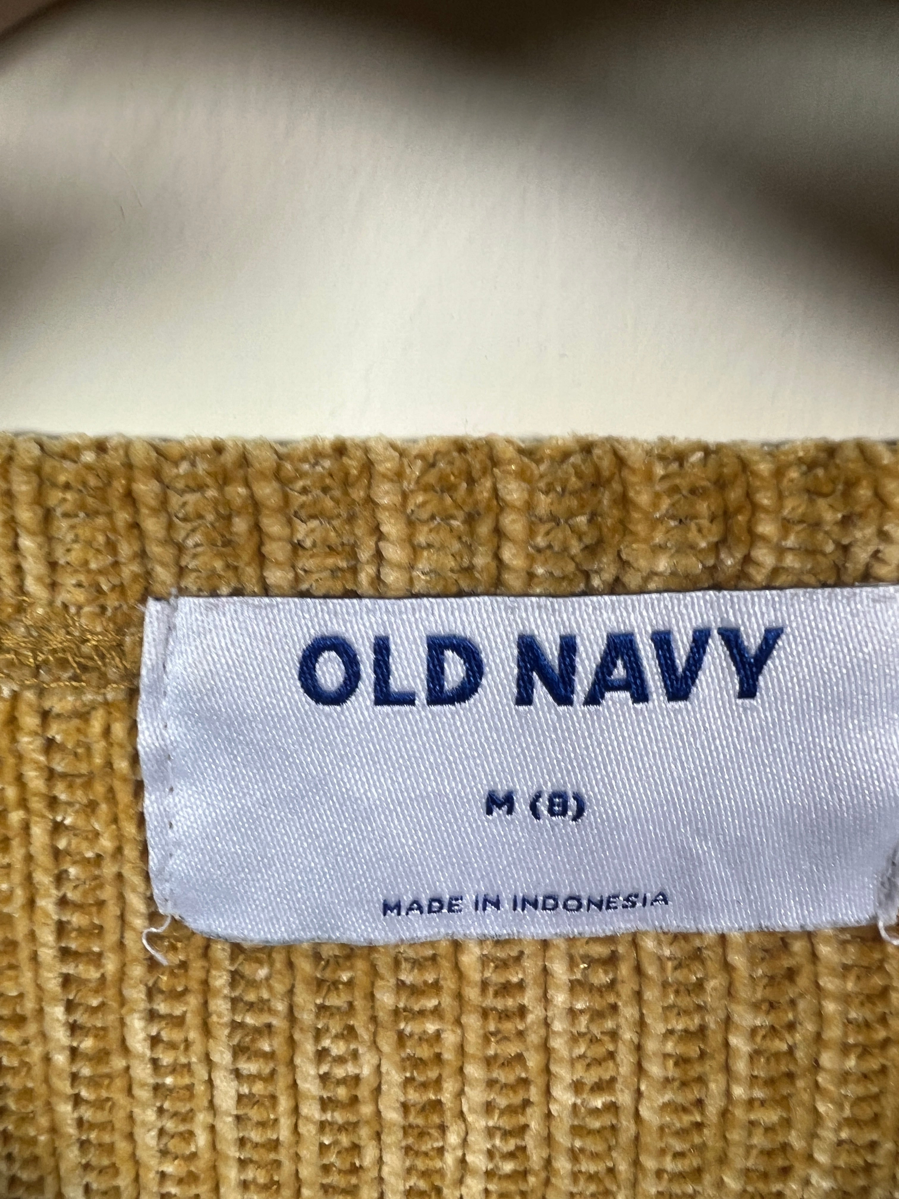 Old Navy Crop Velvet Sweater (Women) (Medium-Large)