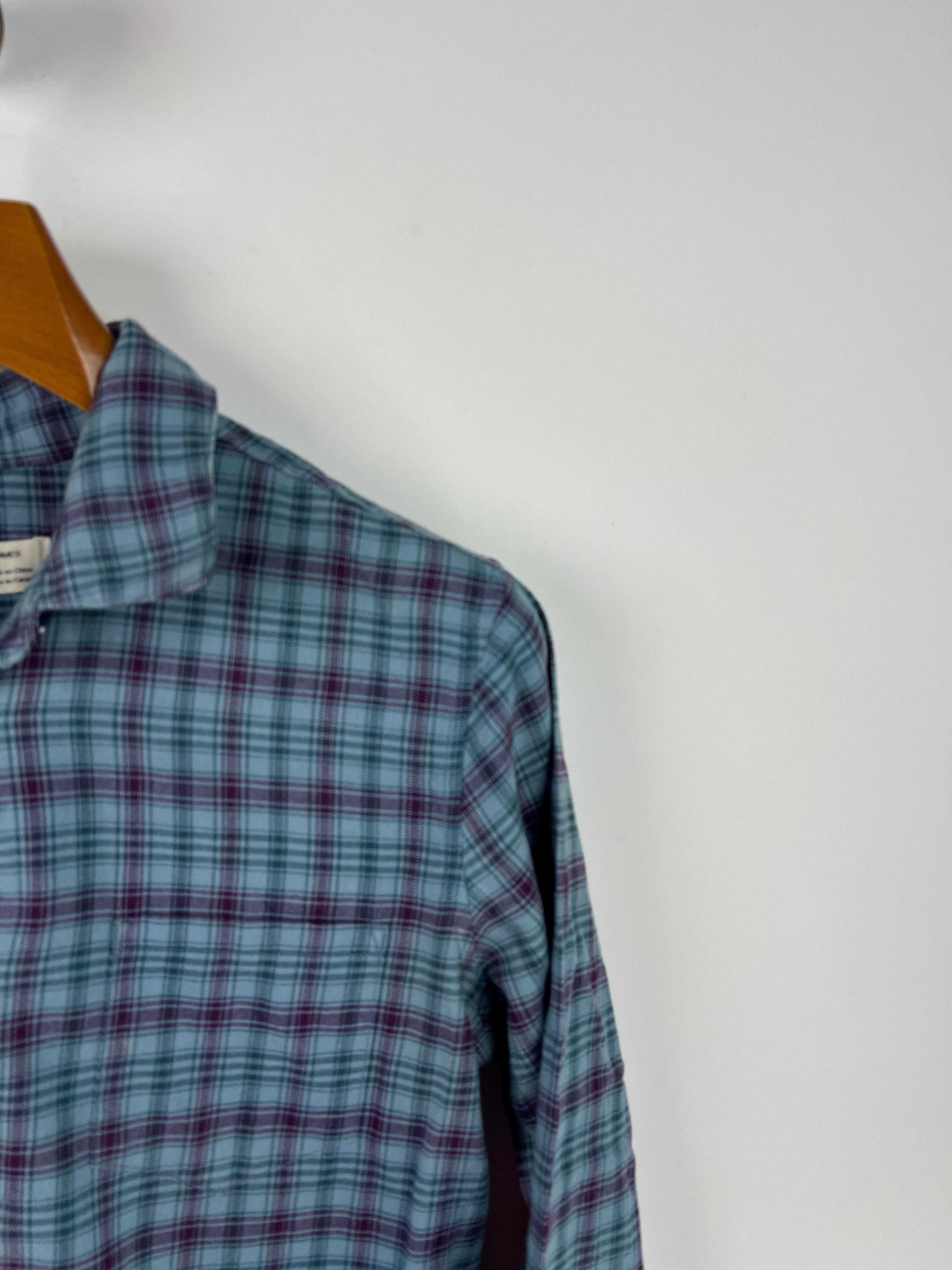 MEC Shirt (Women) (Medium-Large)