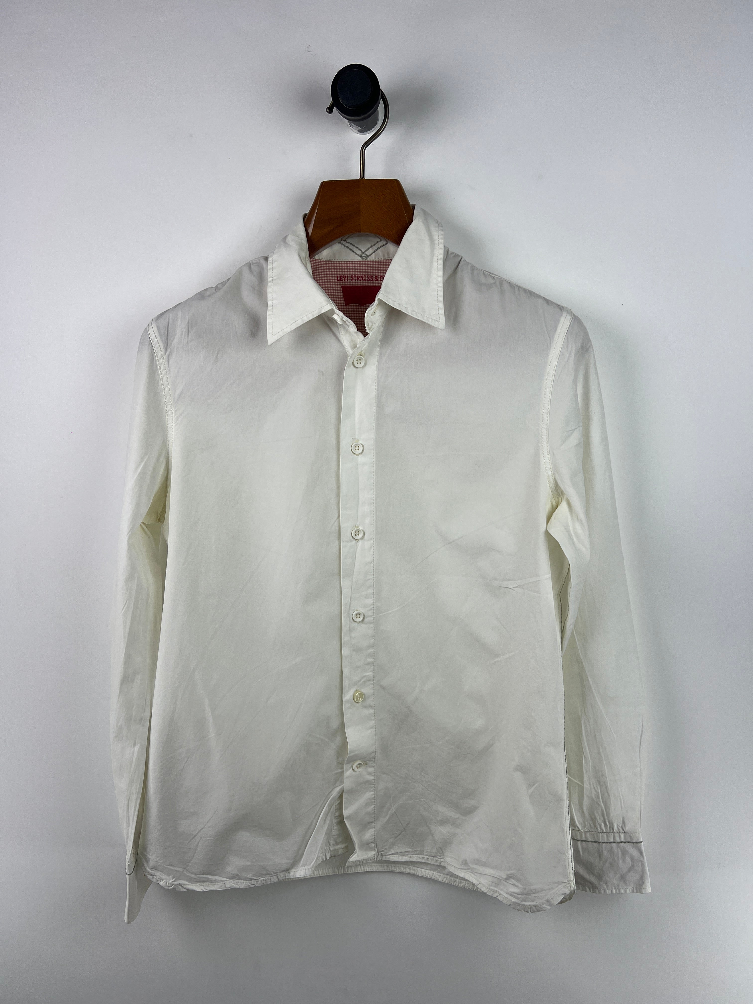 Levis Shirt (Small-Medium)