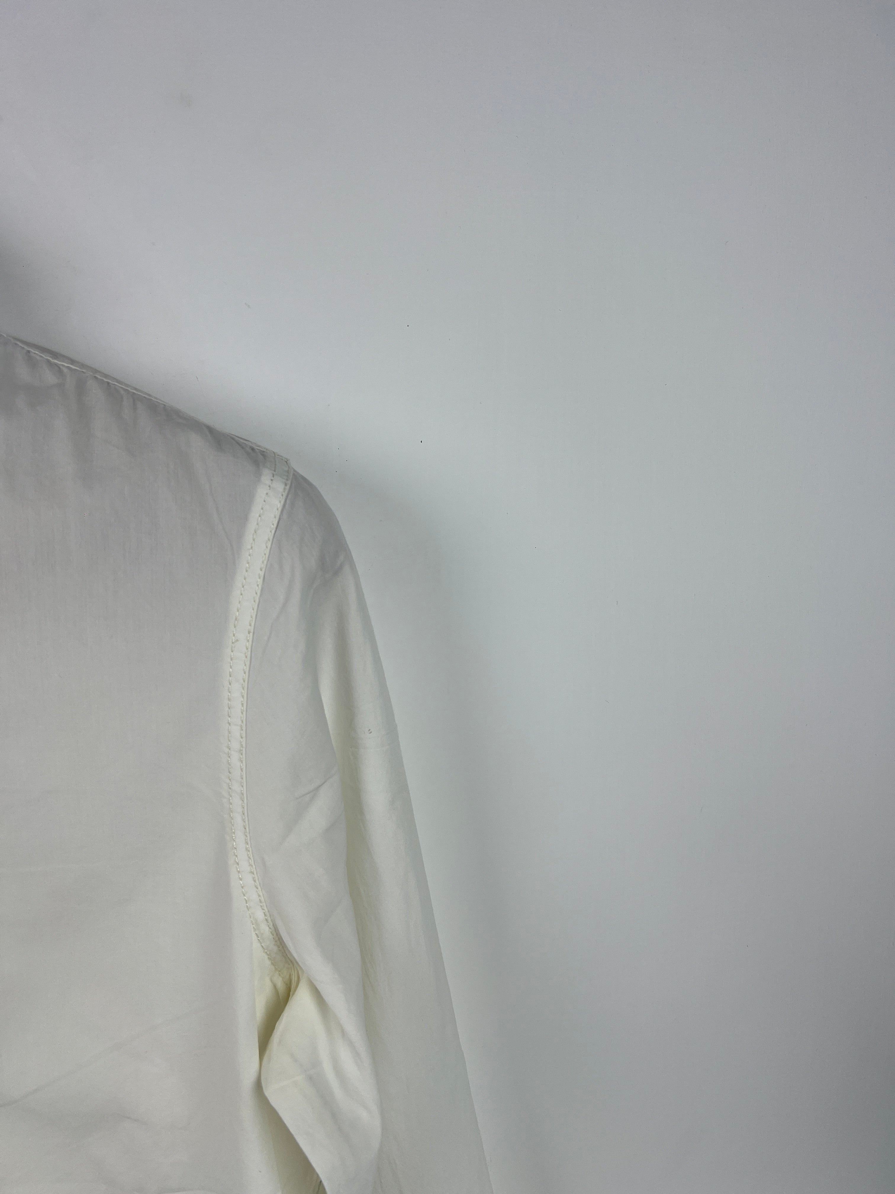 Levis Shirt (Small-Medium)