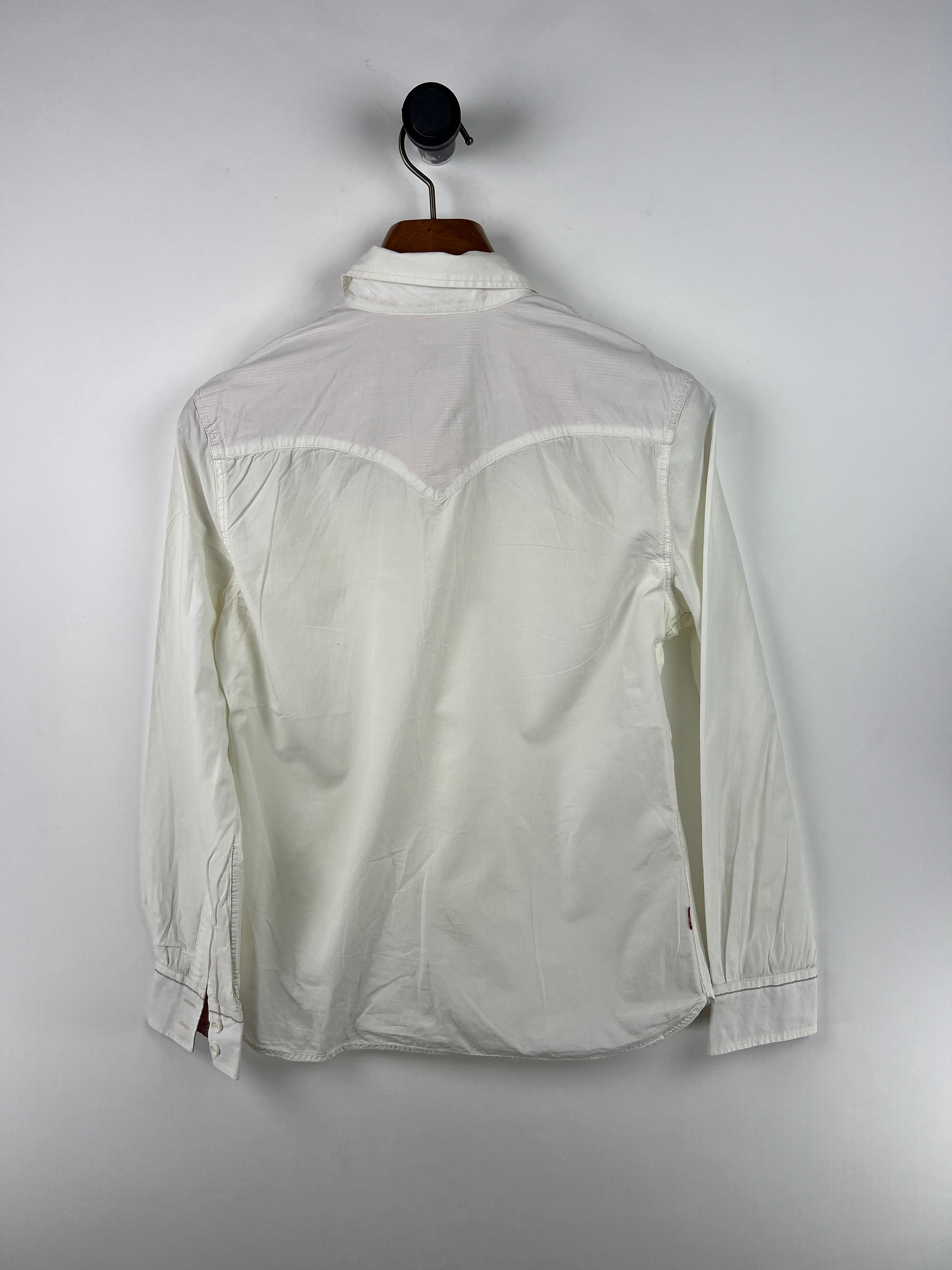 Levis Shirt (Small-Medium)