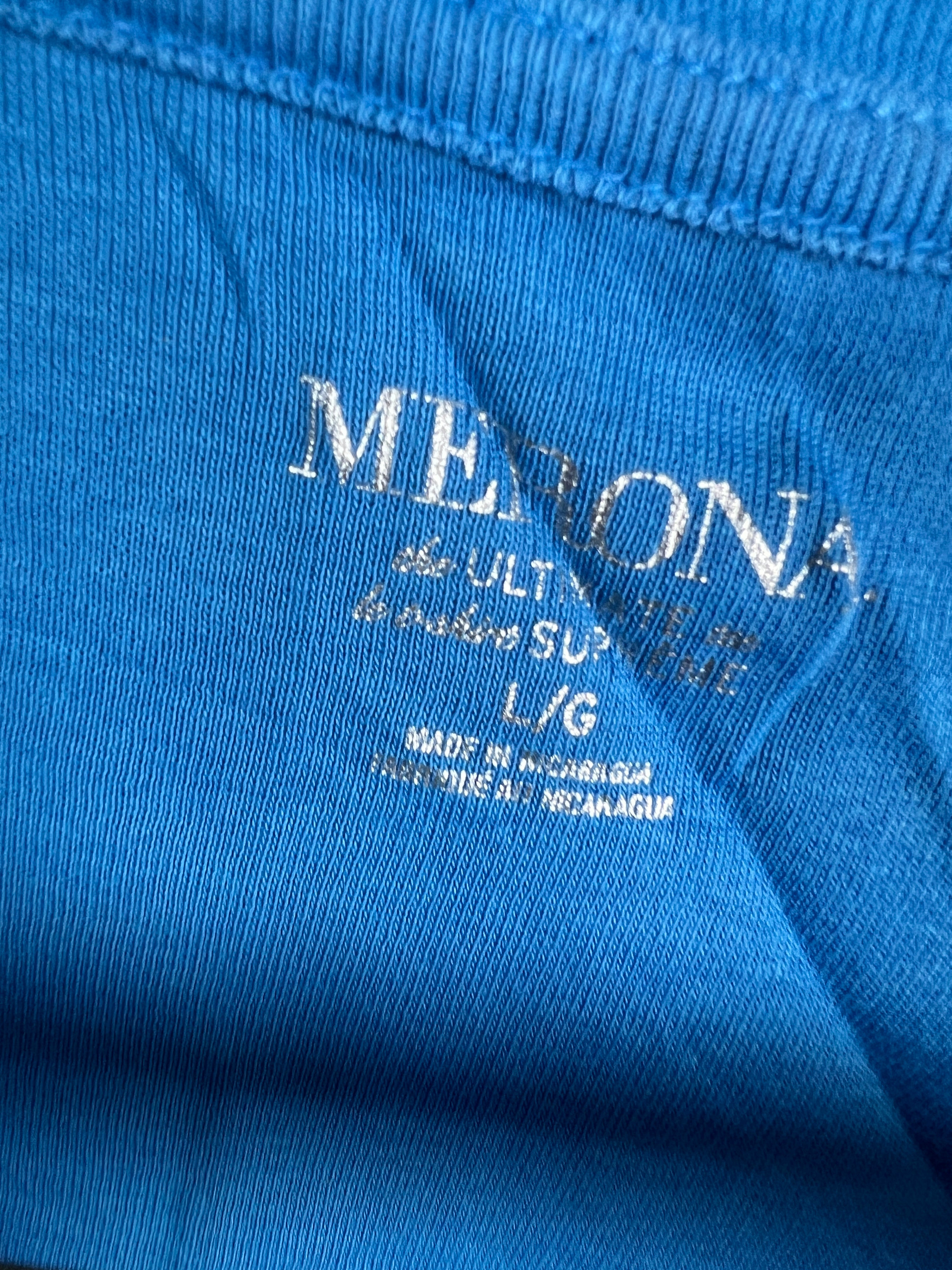 Merona T-Shirt (Women) (Small-Medium)