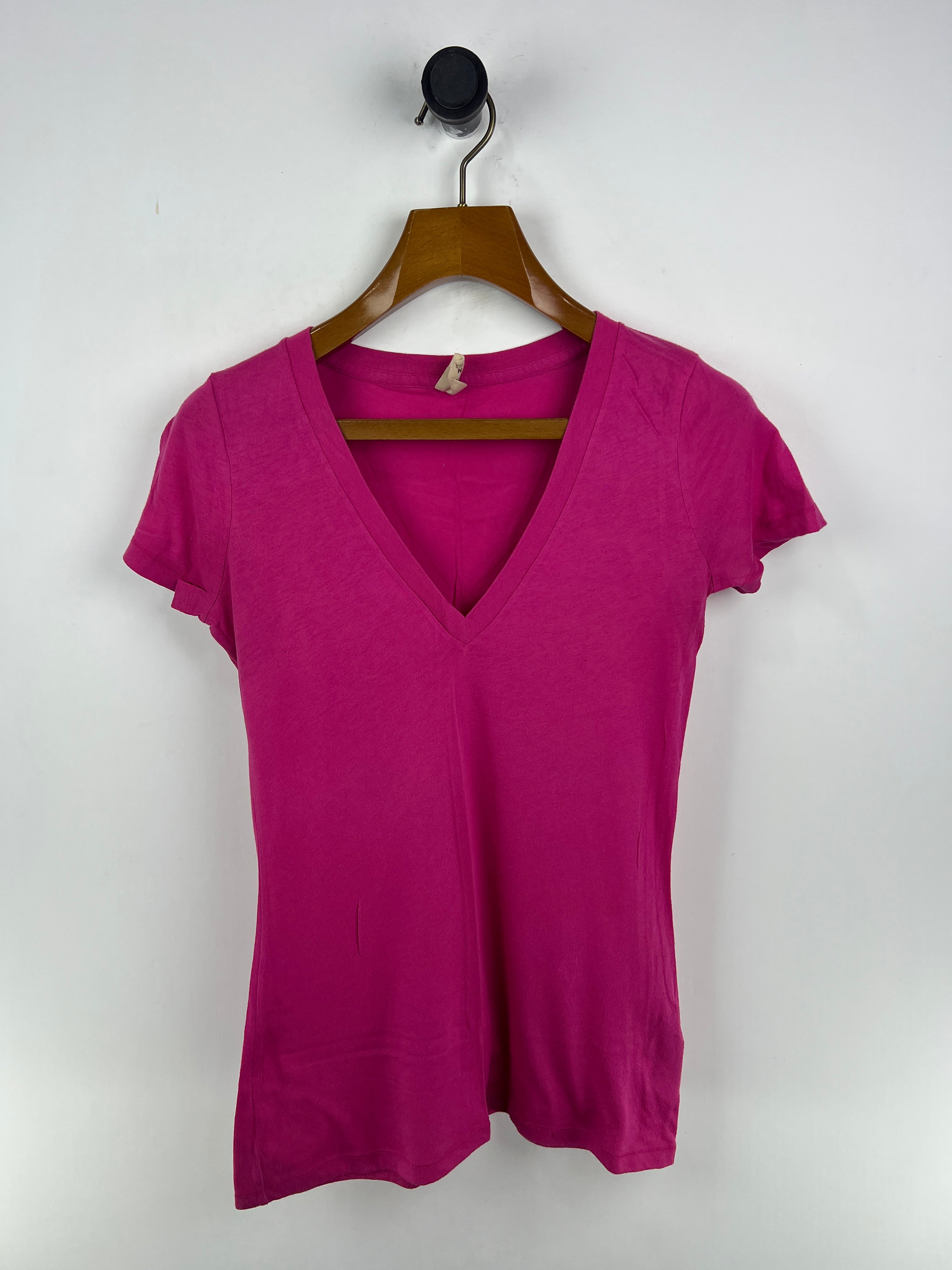 Hollister T-Shirt (Women) (Medium)