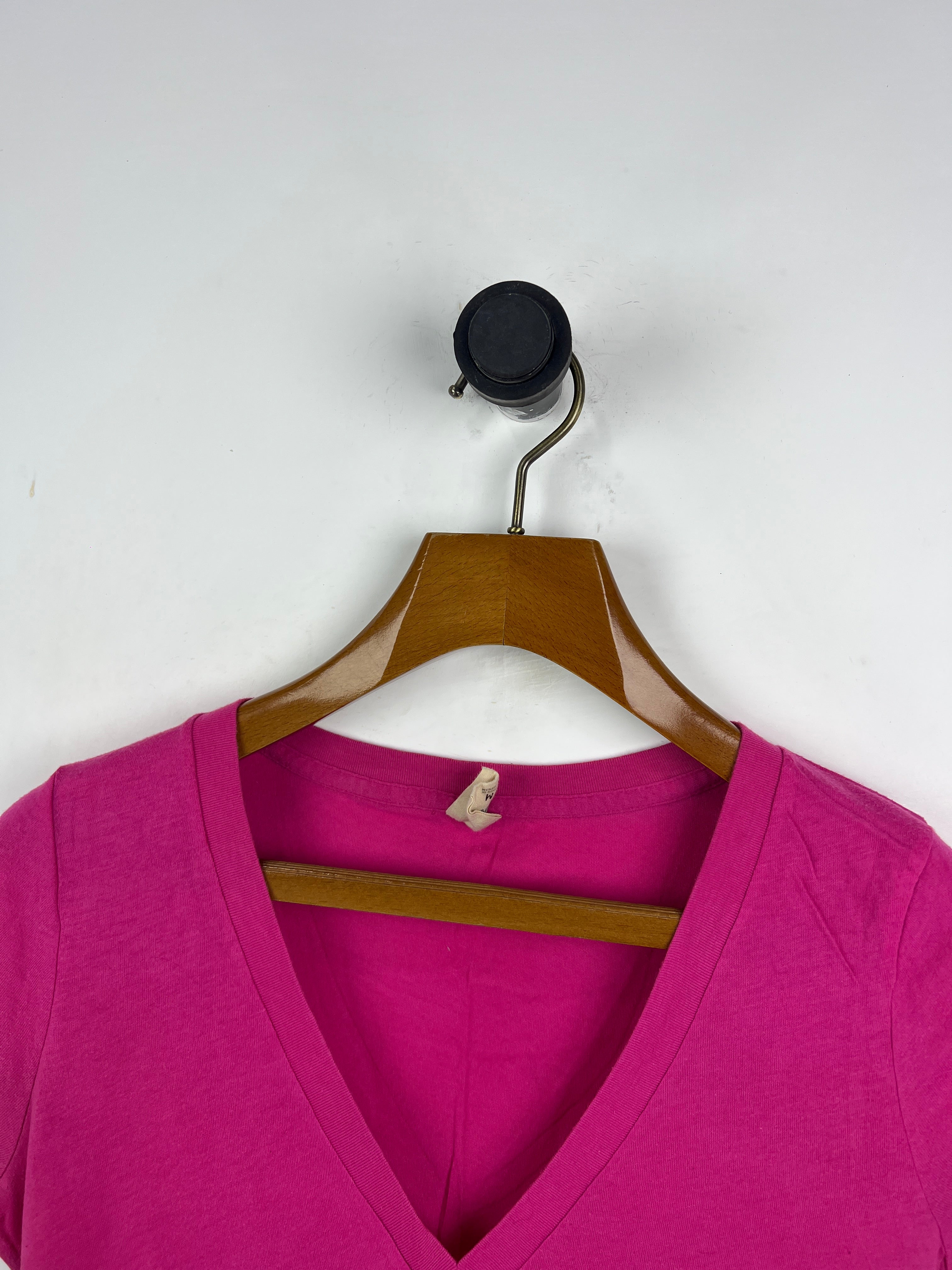 Hollister T-Shirt (Women) (Medium)