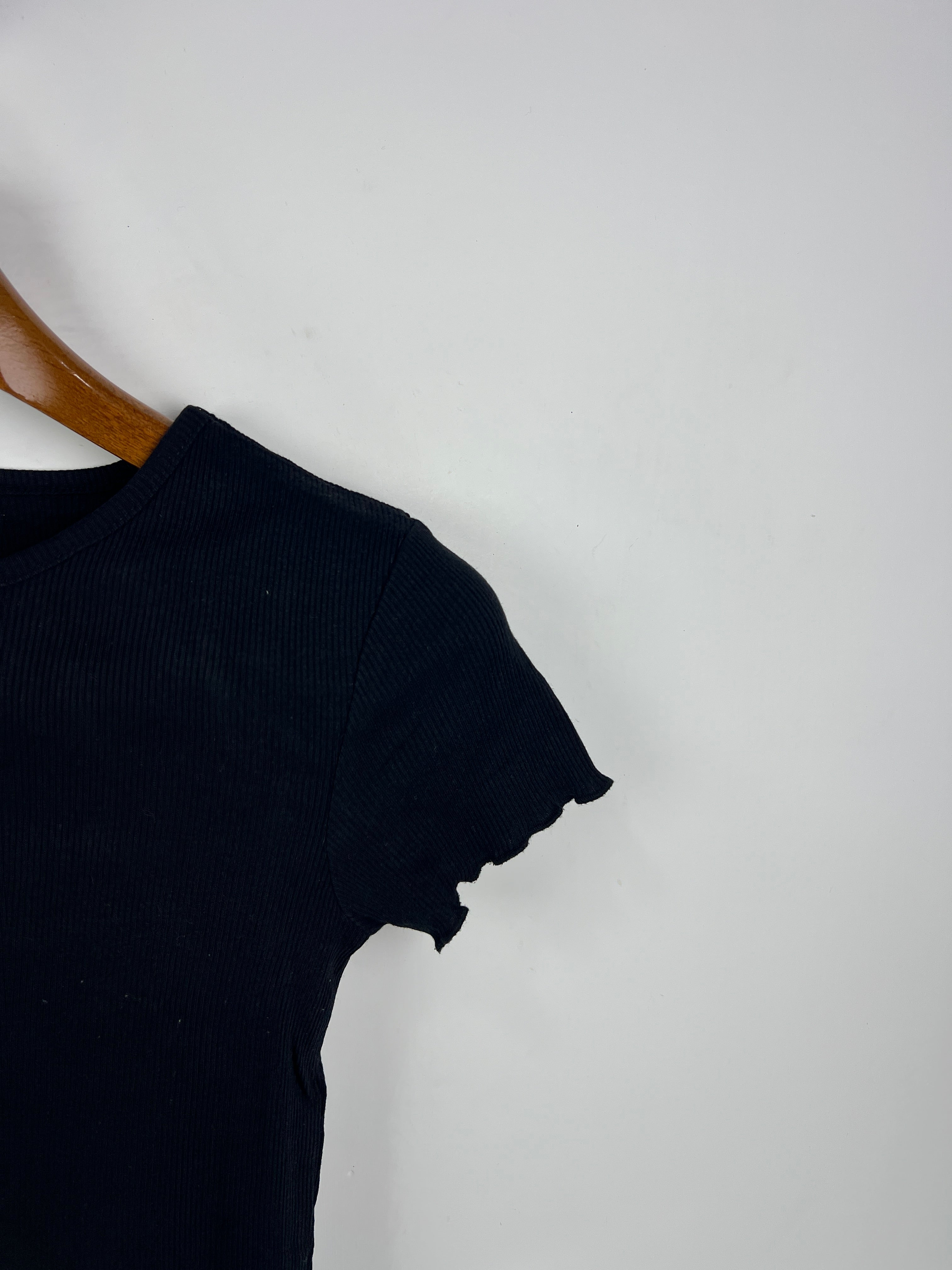 Jay Crop T-Shirt (Women) (X-Small)