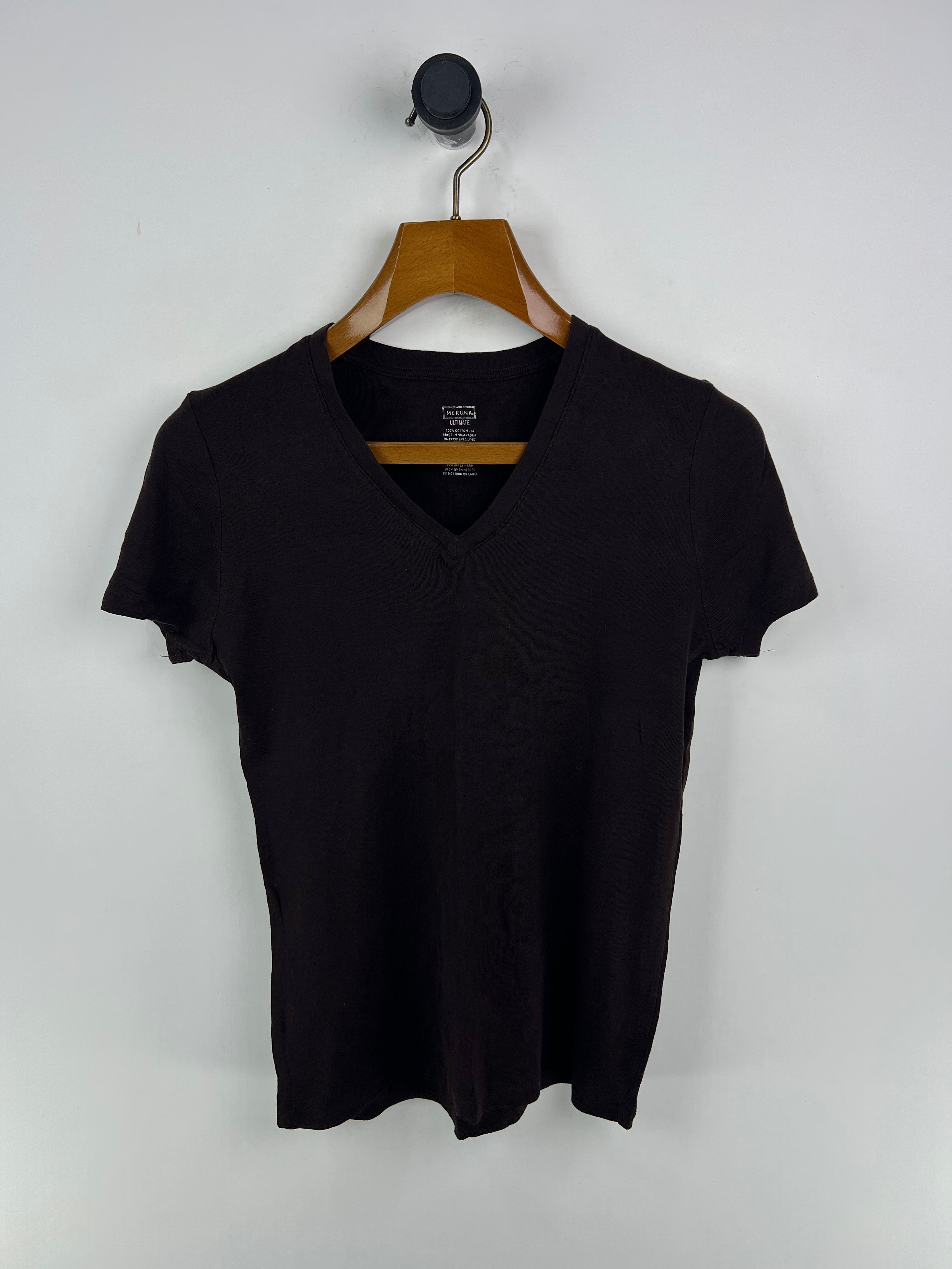 Merona T-Shirt (Women) (Medium)