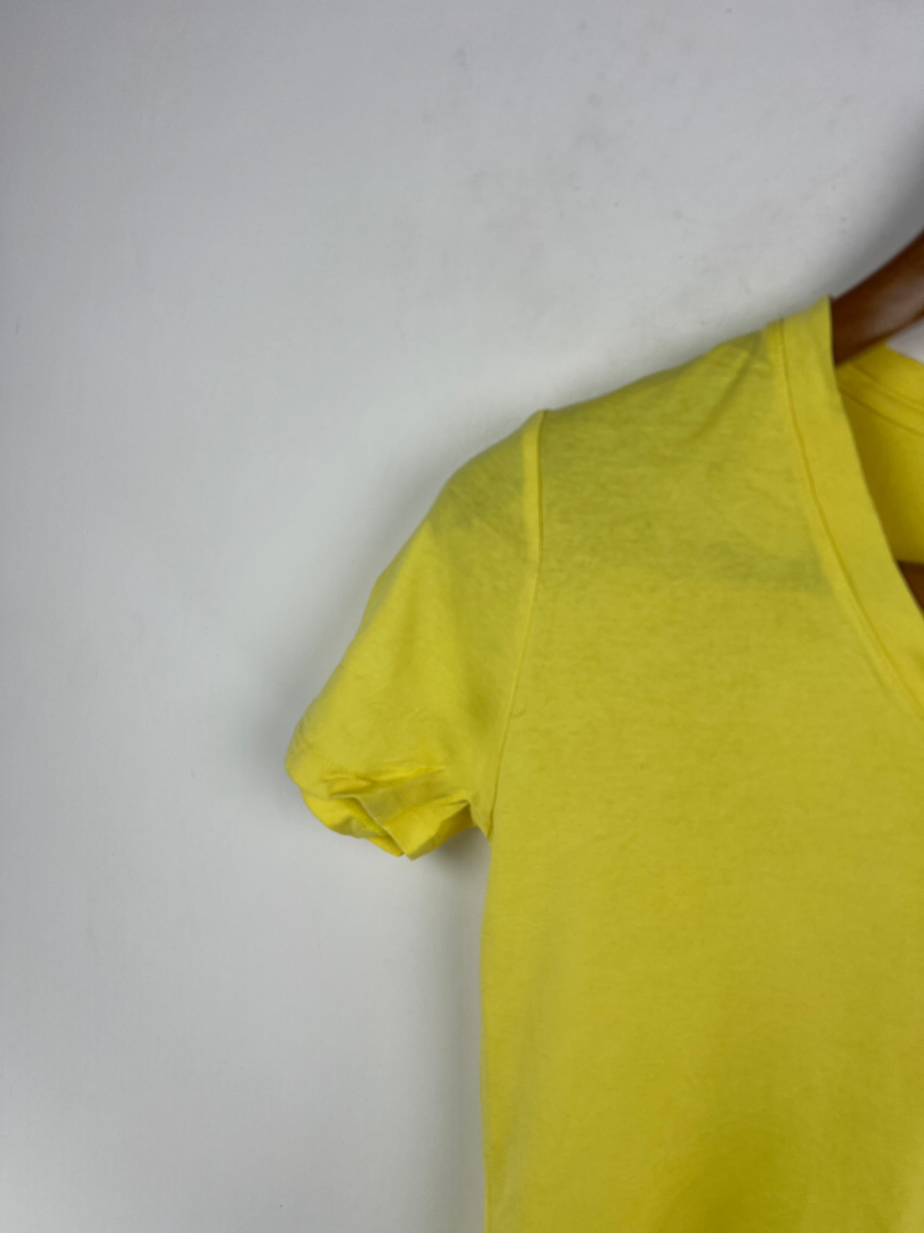 Merona T-Shirt (Women) (X-Small)