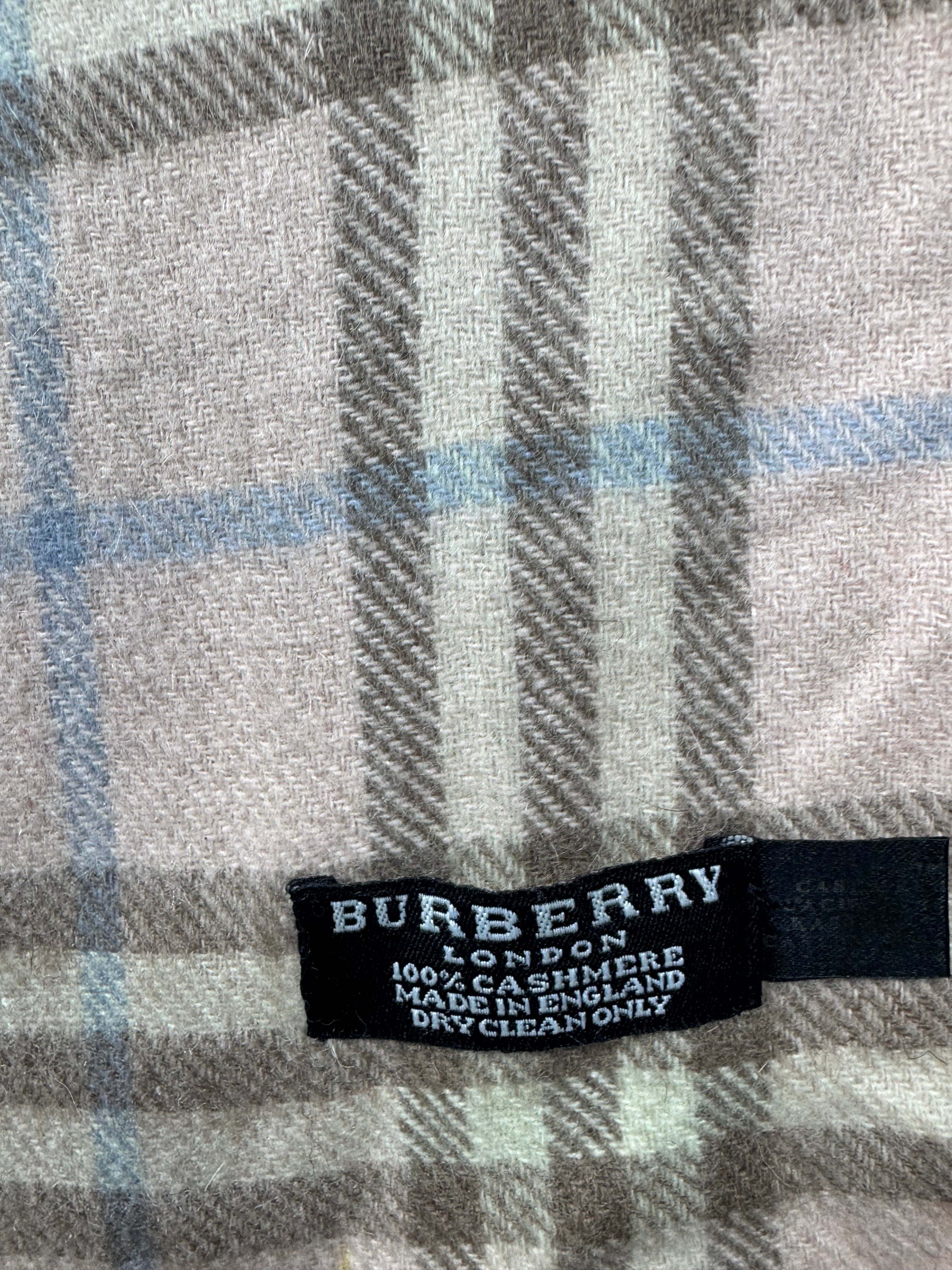 Burberry Cashmere Muffler