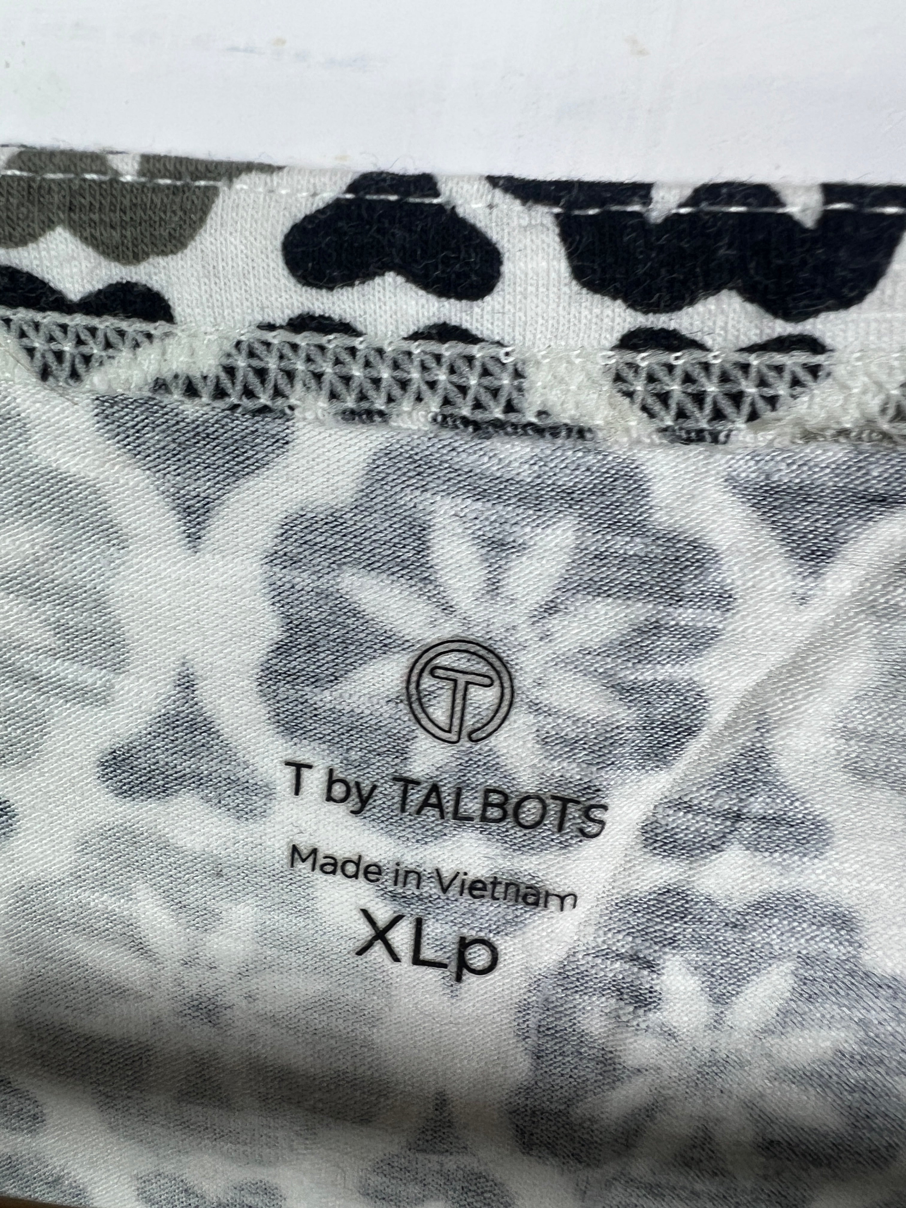 Talbots Blouse (Women) (Large/X-Large)
