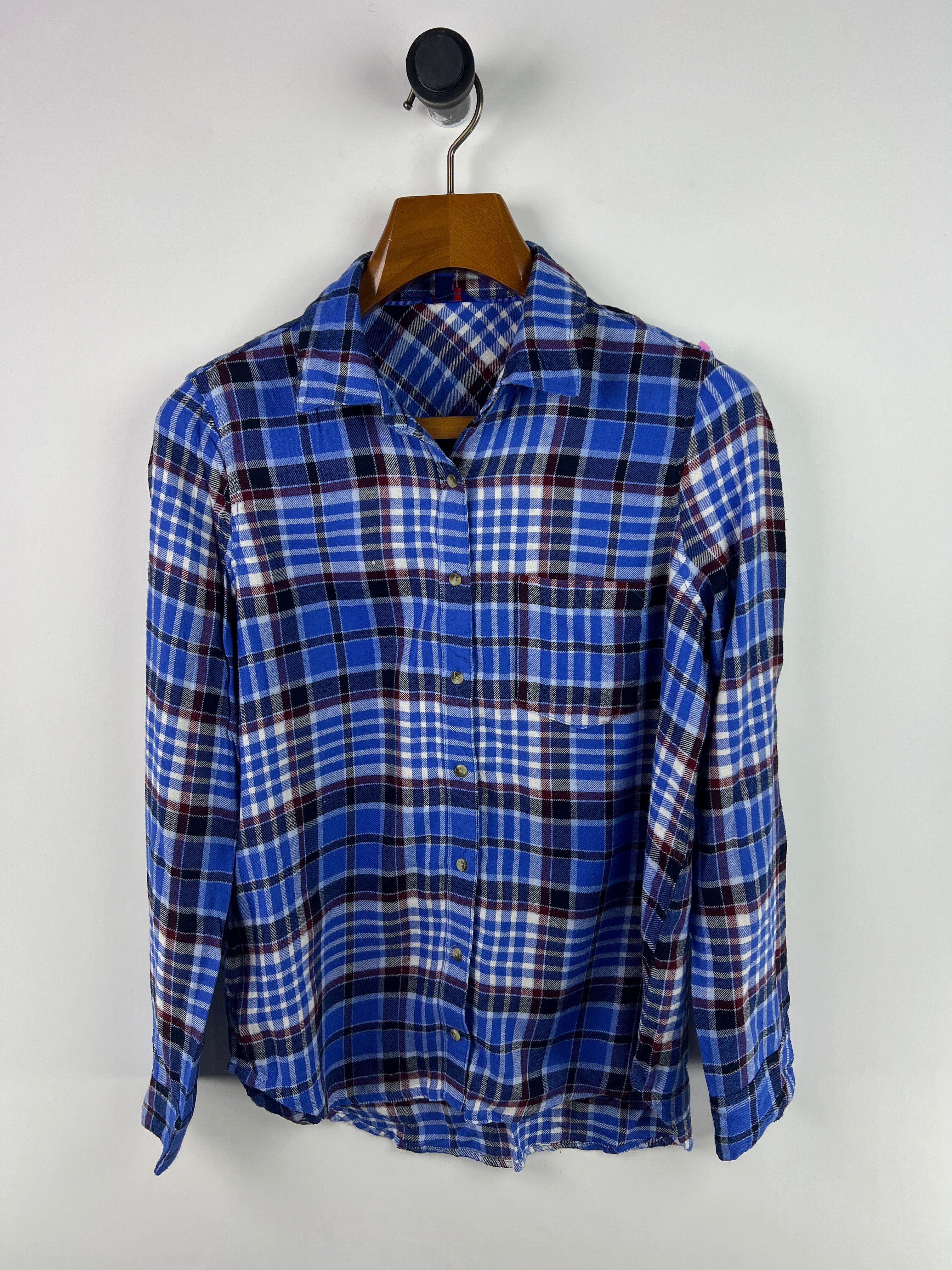 Aeropostale Shirt (Women) (Medium-Large)