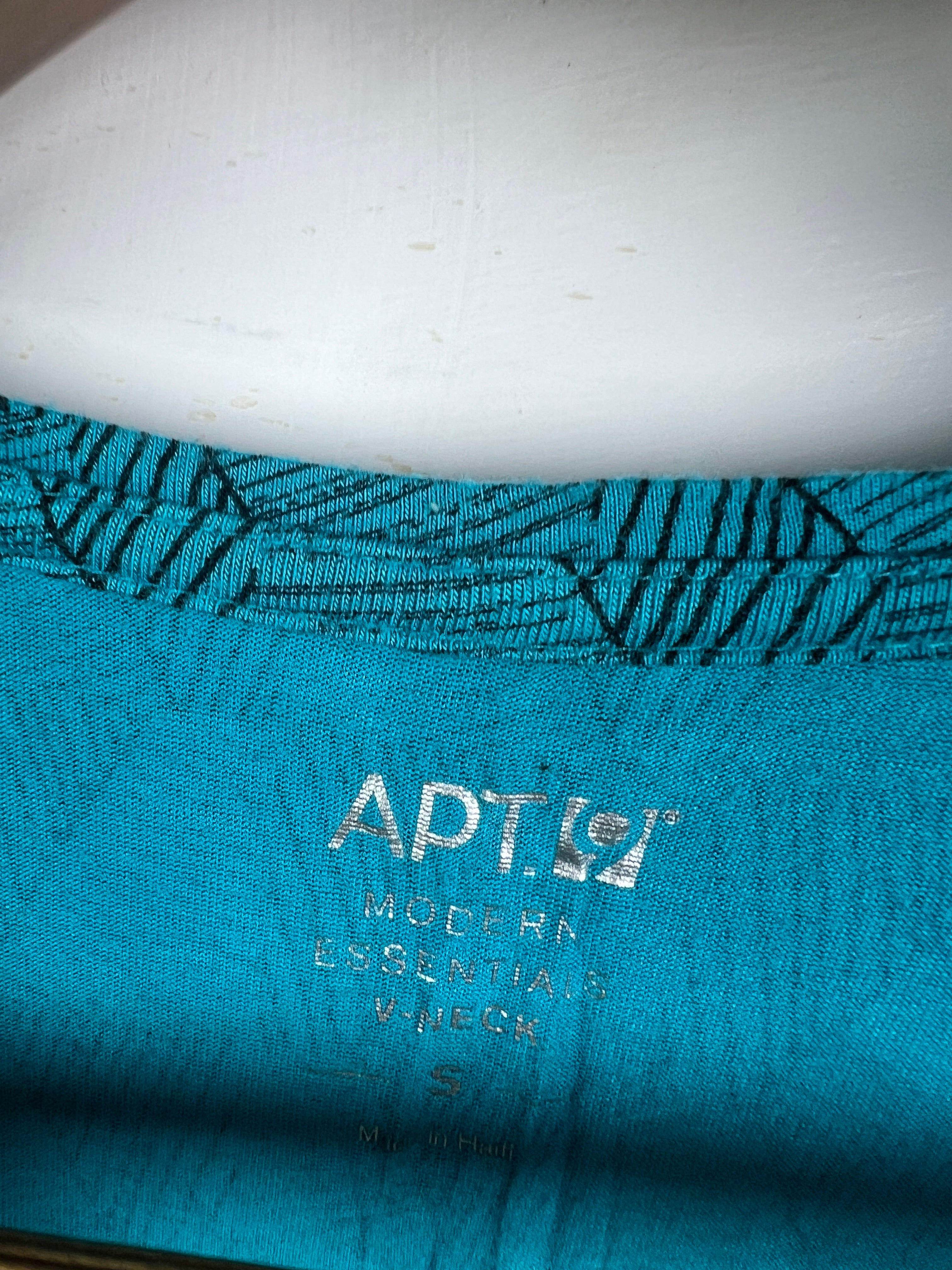 Apt 9 Blouse (Women) (Medium)