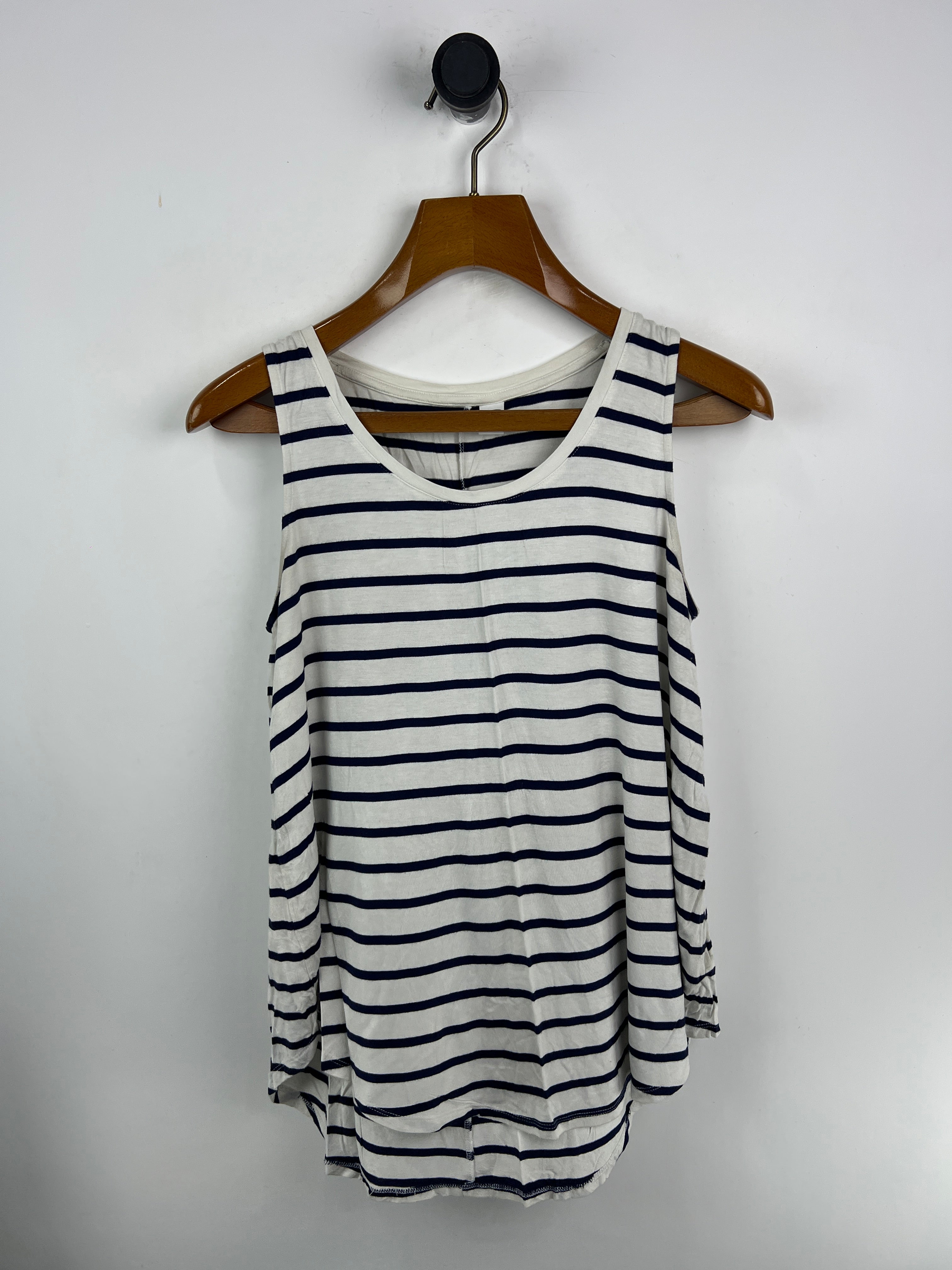 Old Navy Tank Top (Women) (Medium)