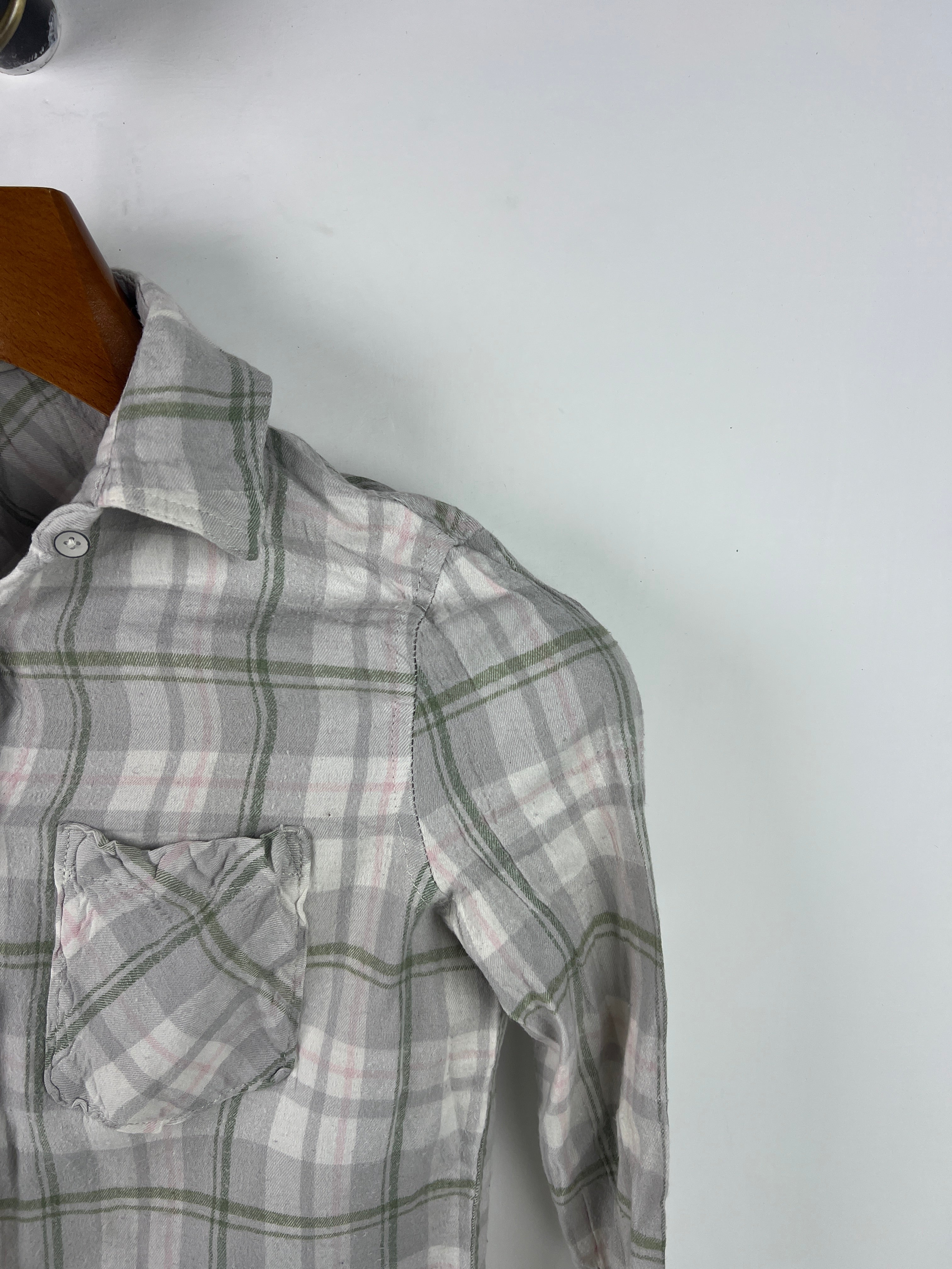 Aeropostale Shirt (Women) (X-Small/Small)