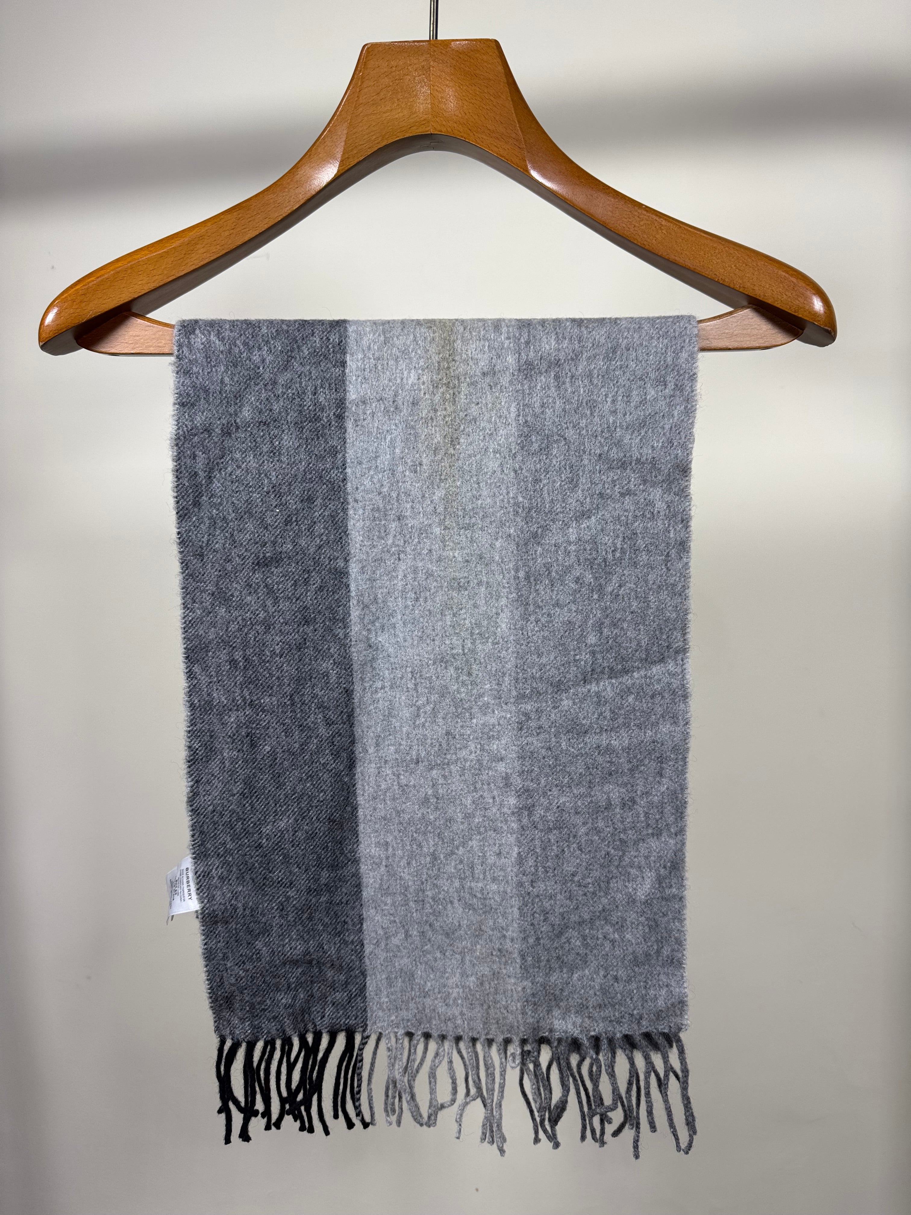 Burberry Cashmere Muffler