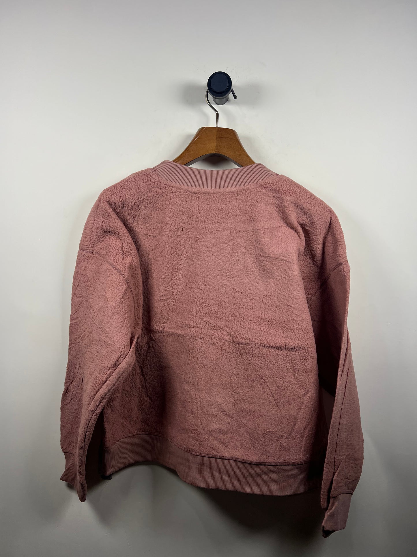 Universal Threads Teddy Shirt (Women) (Large/X-Large)